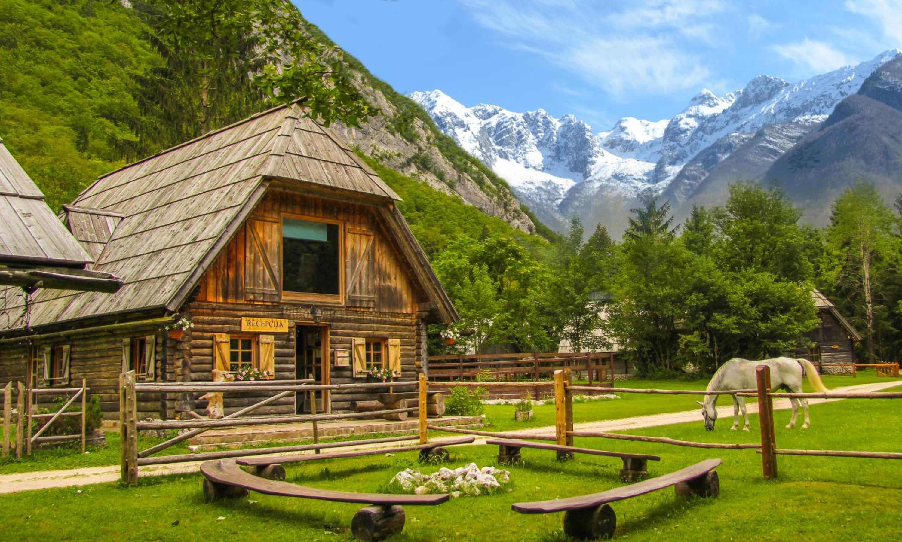 Hotel Pristava Lepena