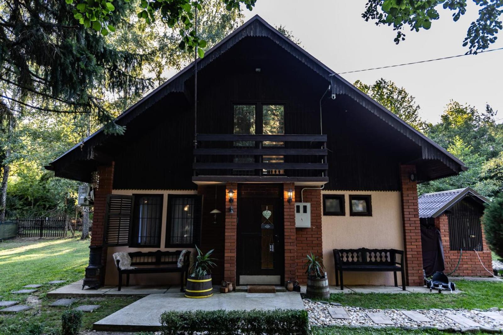 Hotel Kuca Za Odmor Zora Bajna