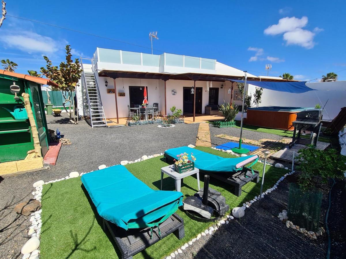 Hotel Villa Luxury Playa Blanca