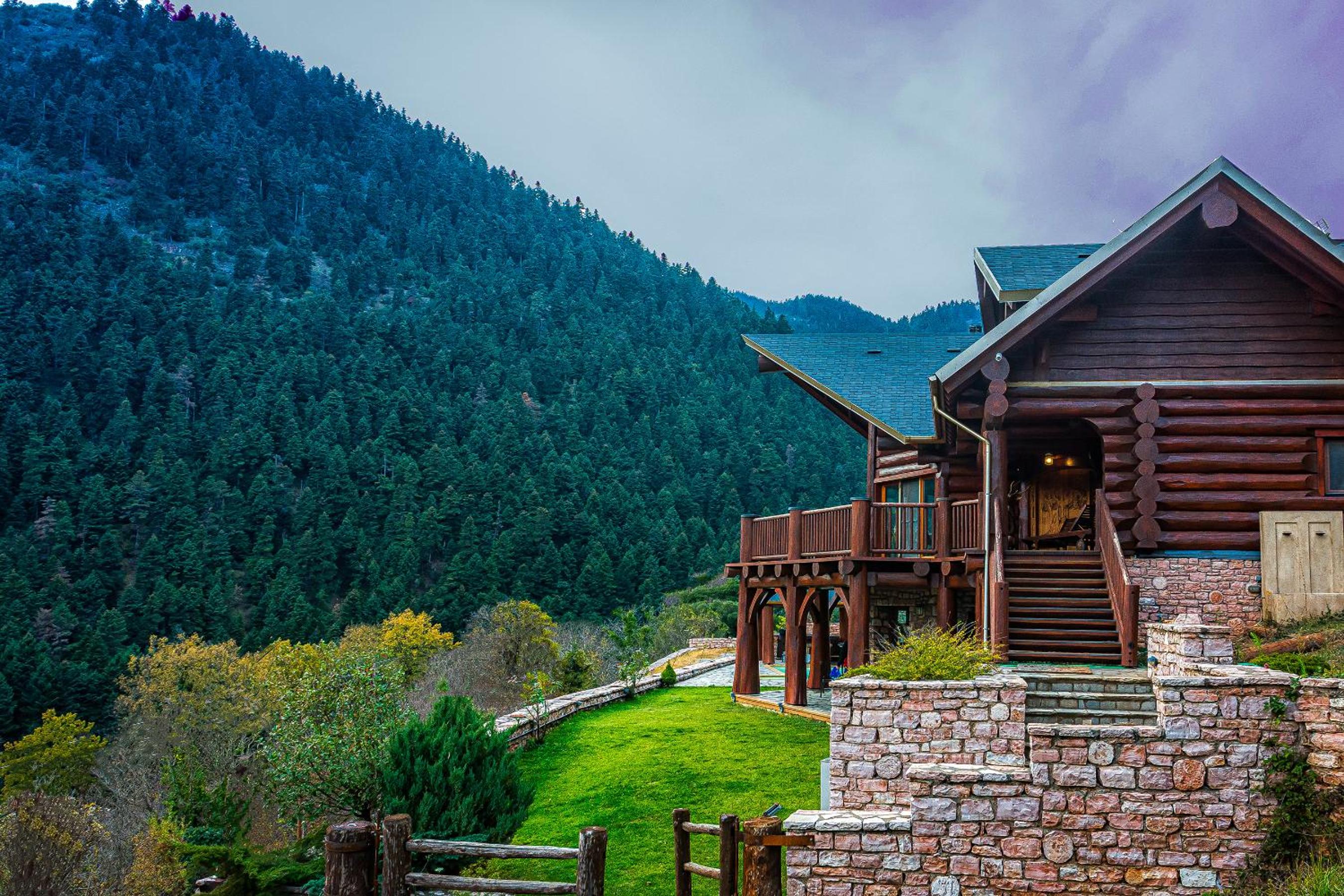 Hotel Mythica Chalet