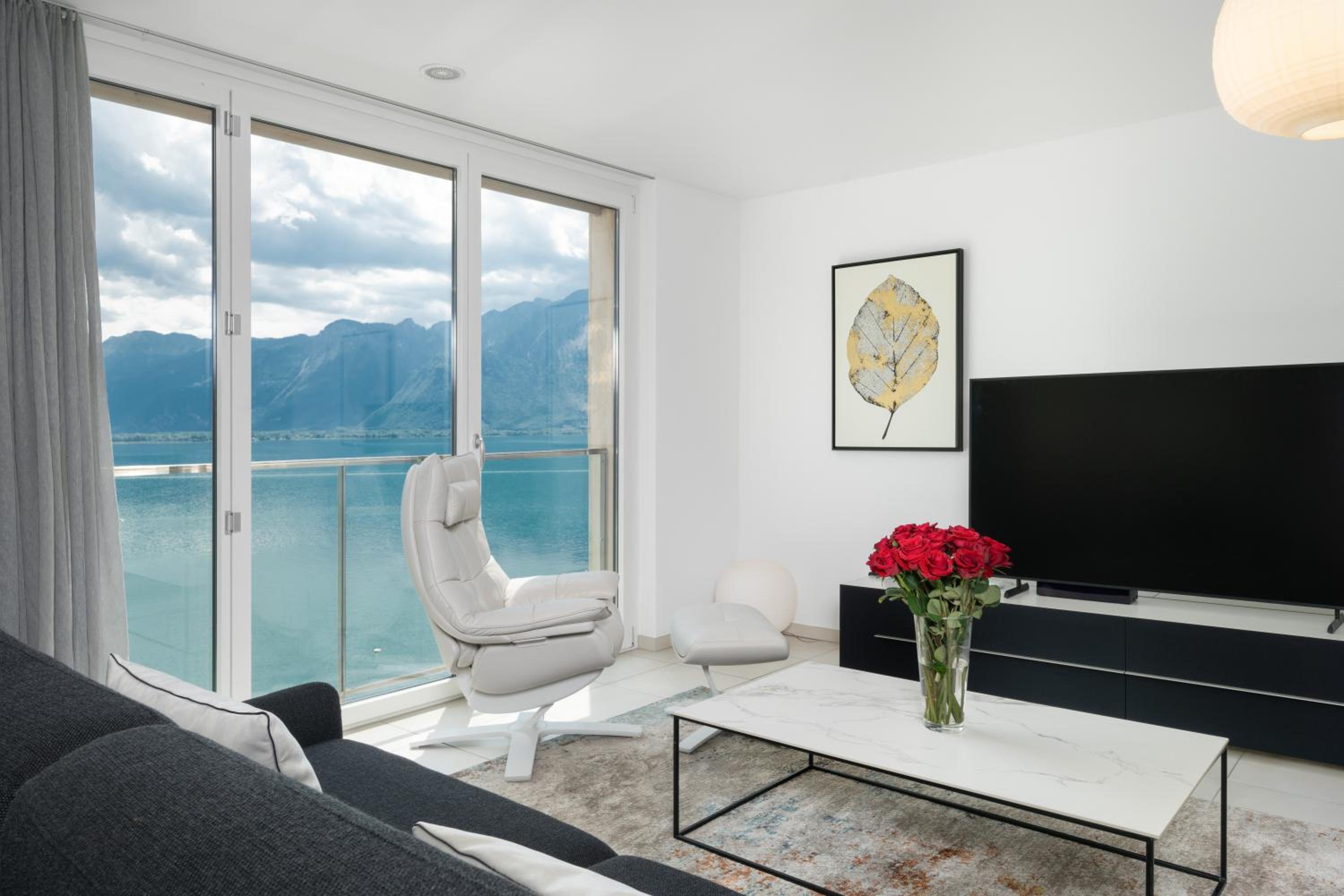 Hotel Montreux Lake View Apartments And Spa - Swiss Hotel Apartments
