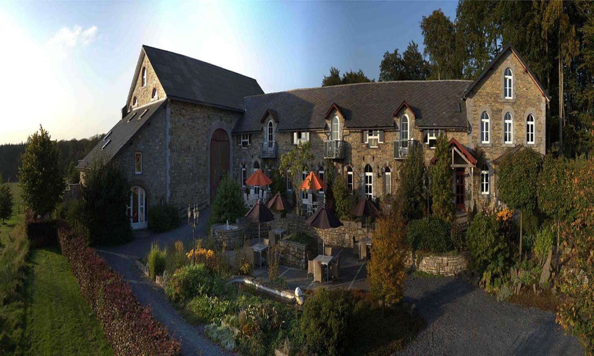 Hotel Domaine De Lalu