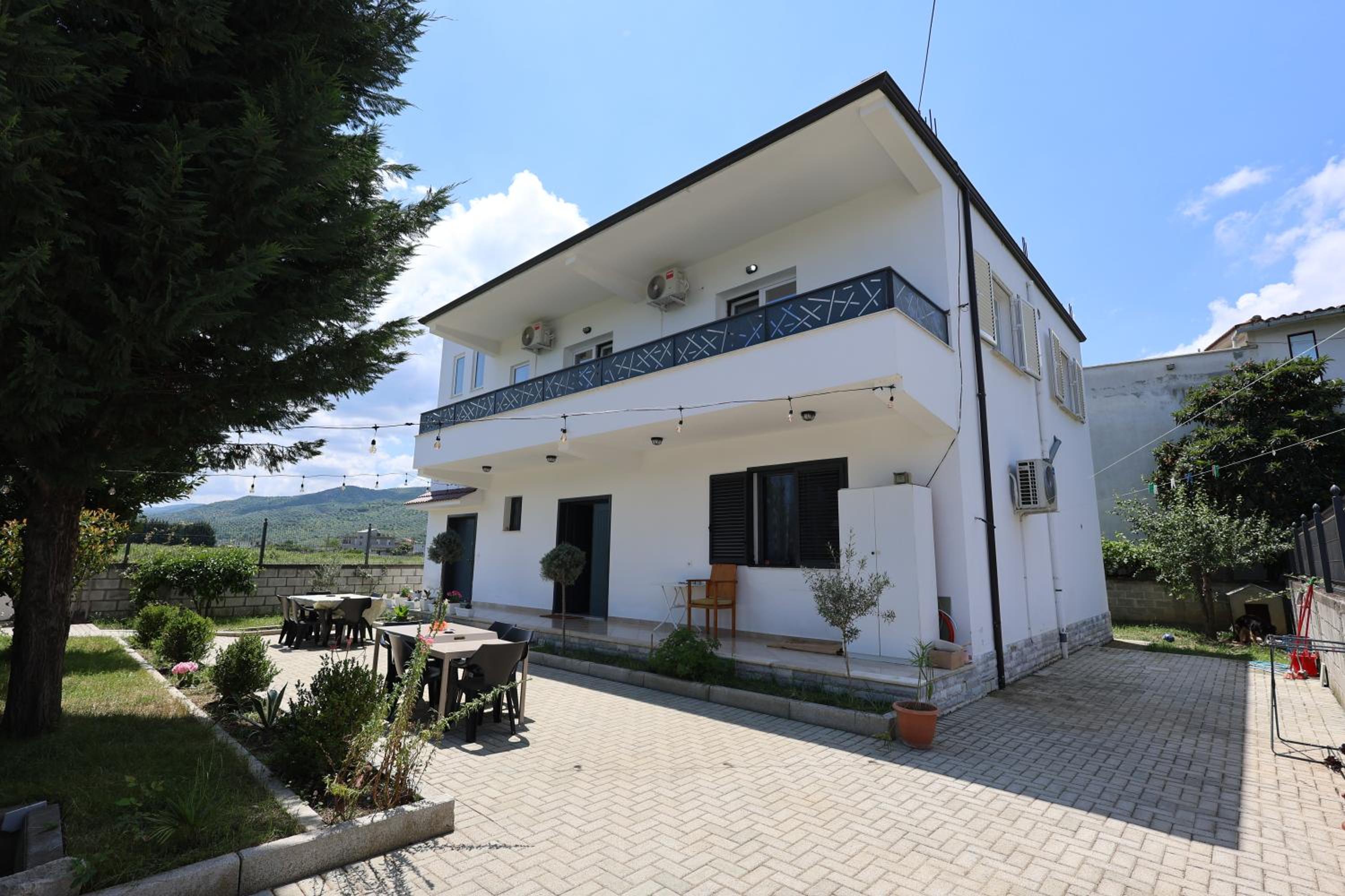 Hotel Baza Hostel