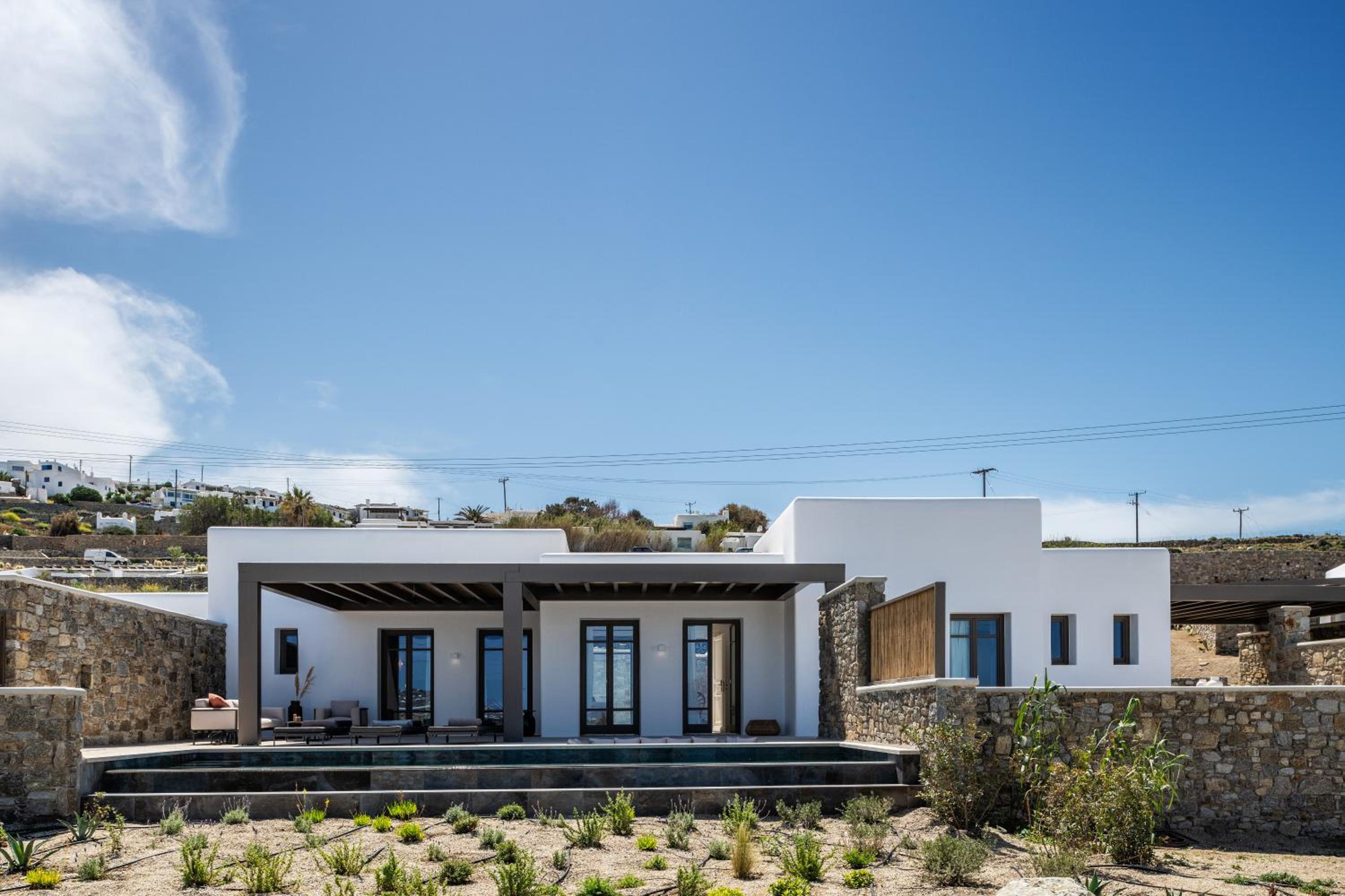 Hotel Bonzoe Suites & Villas
