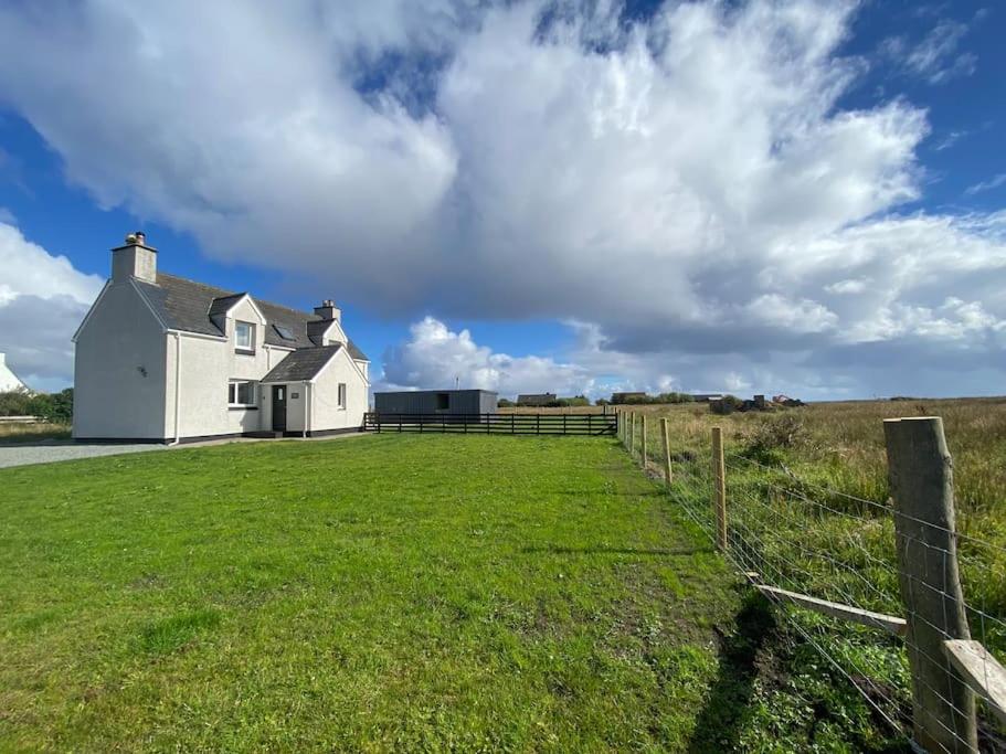 Hotel Kinnoull House Near Stornoway Hot Tub/pet Friendly