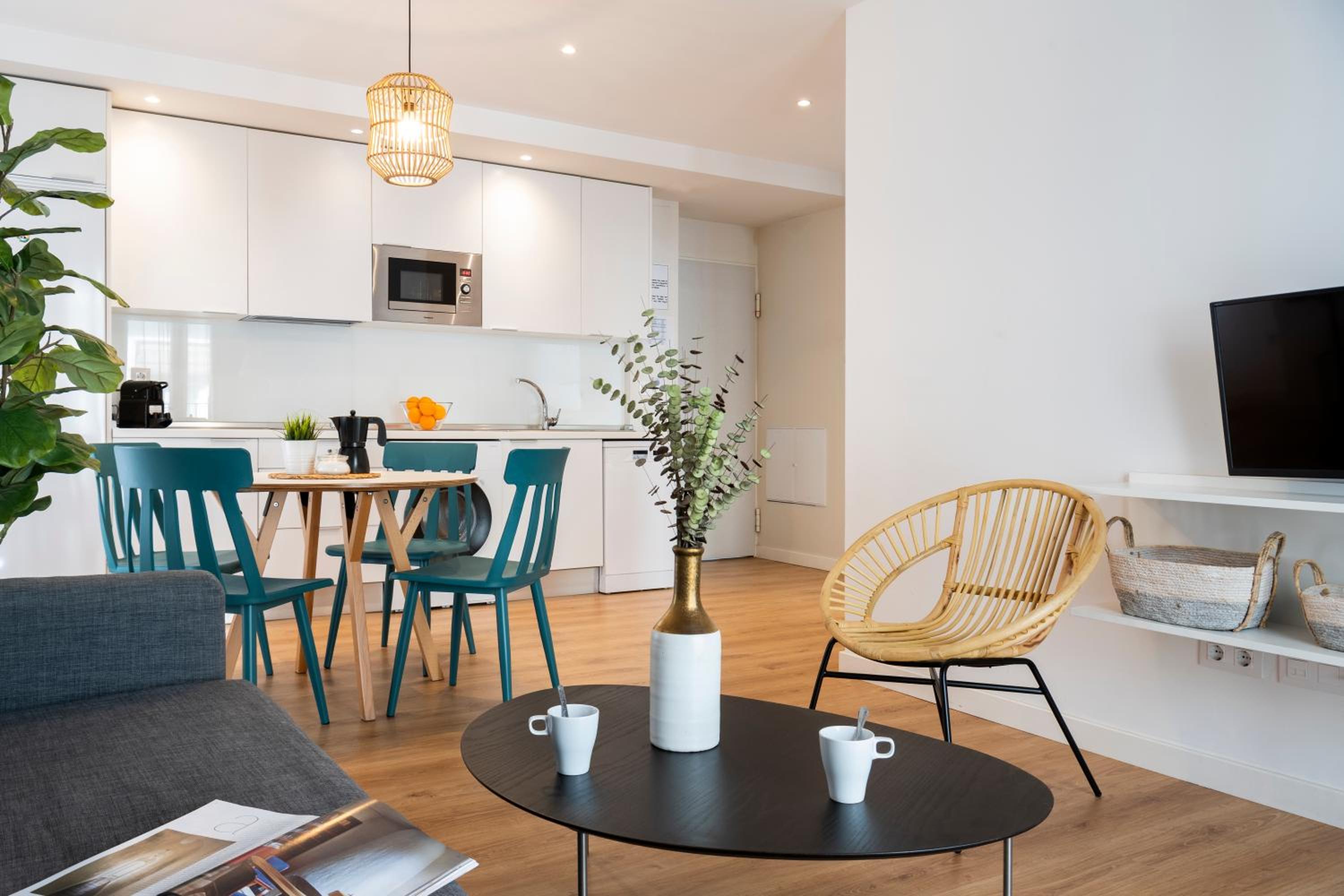 Hotel Lola 14 Suite Apartment