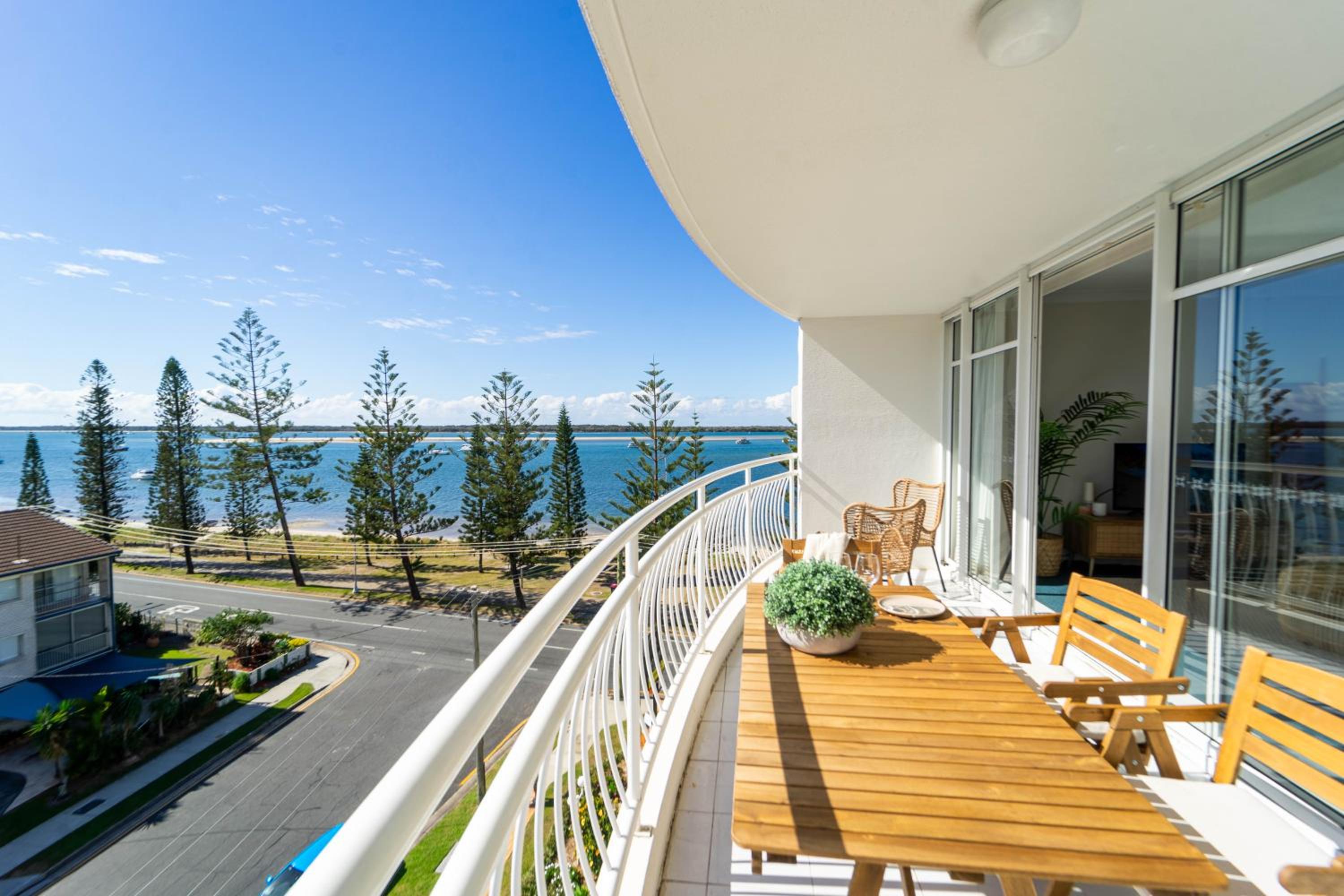 Hotel Ocean View 2br Apartment And Spa