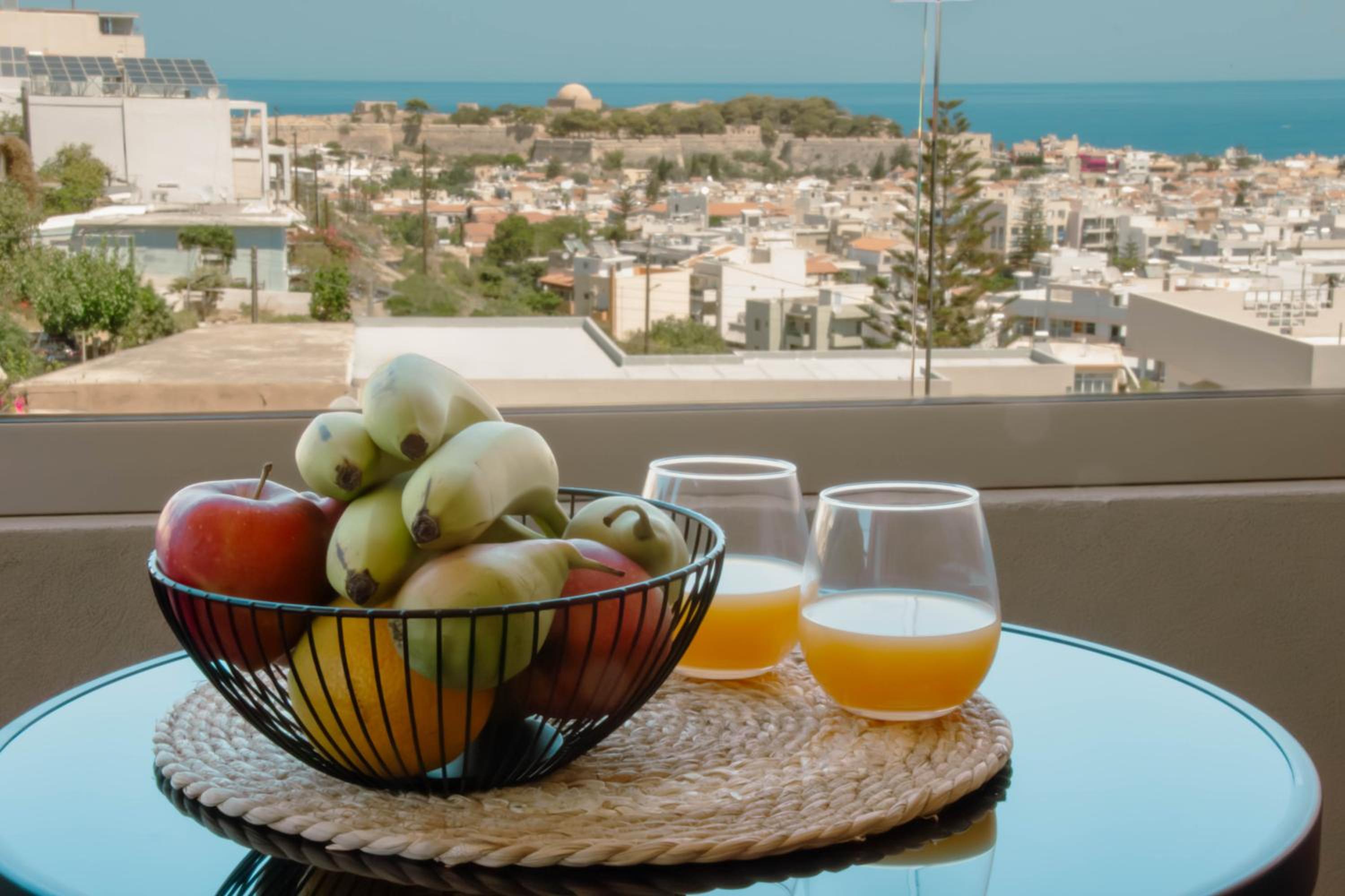 Hotel Eros Luxury Suites