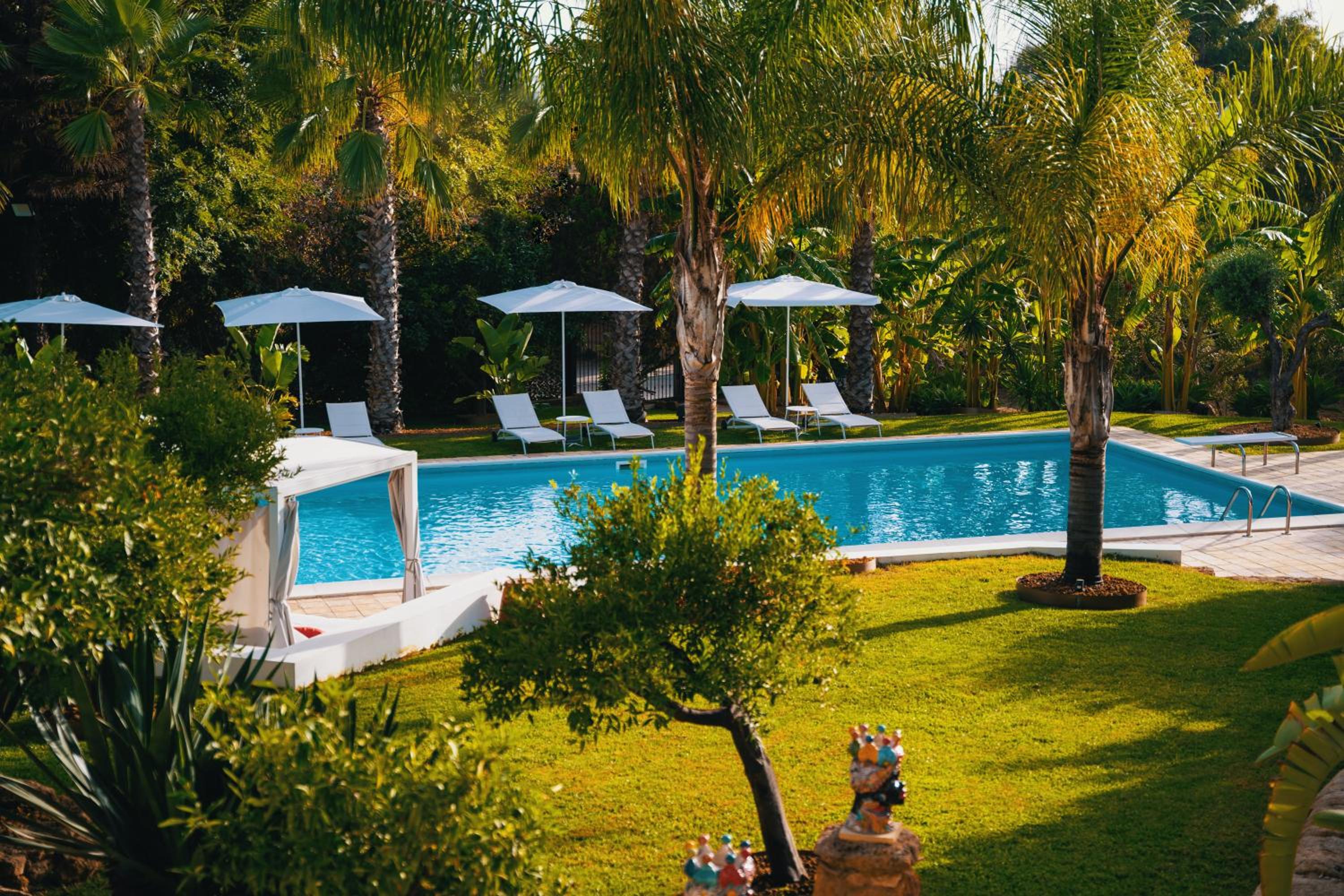 Hotel Emesh Boutique Suite