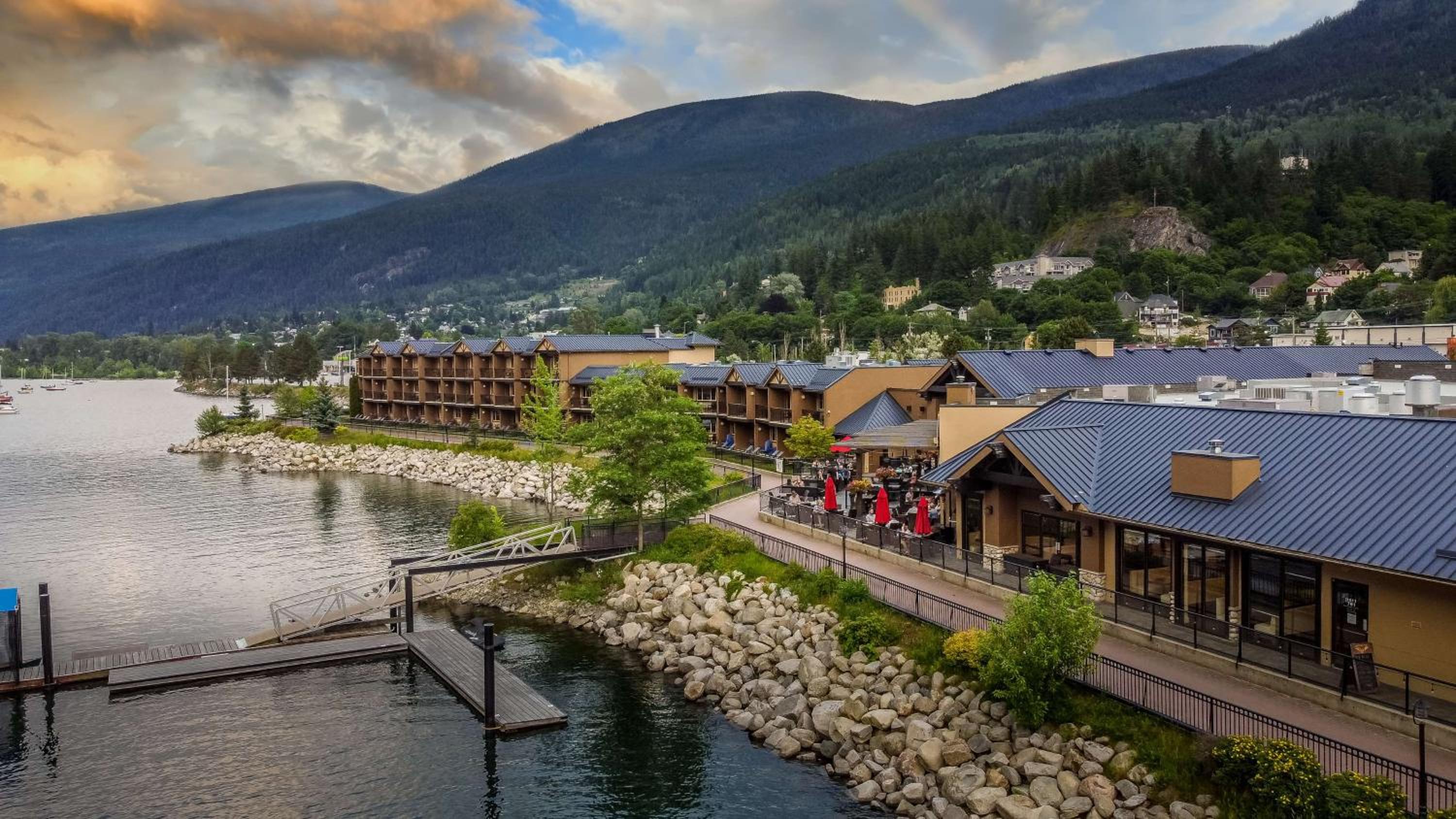 Hotel Prestige Lakeside Resort, WorldHotels Elite