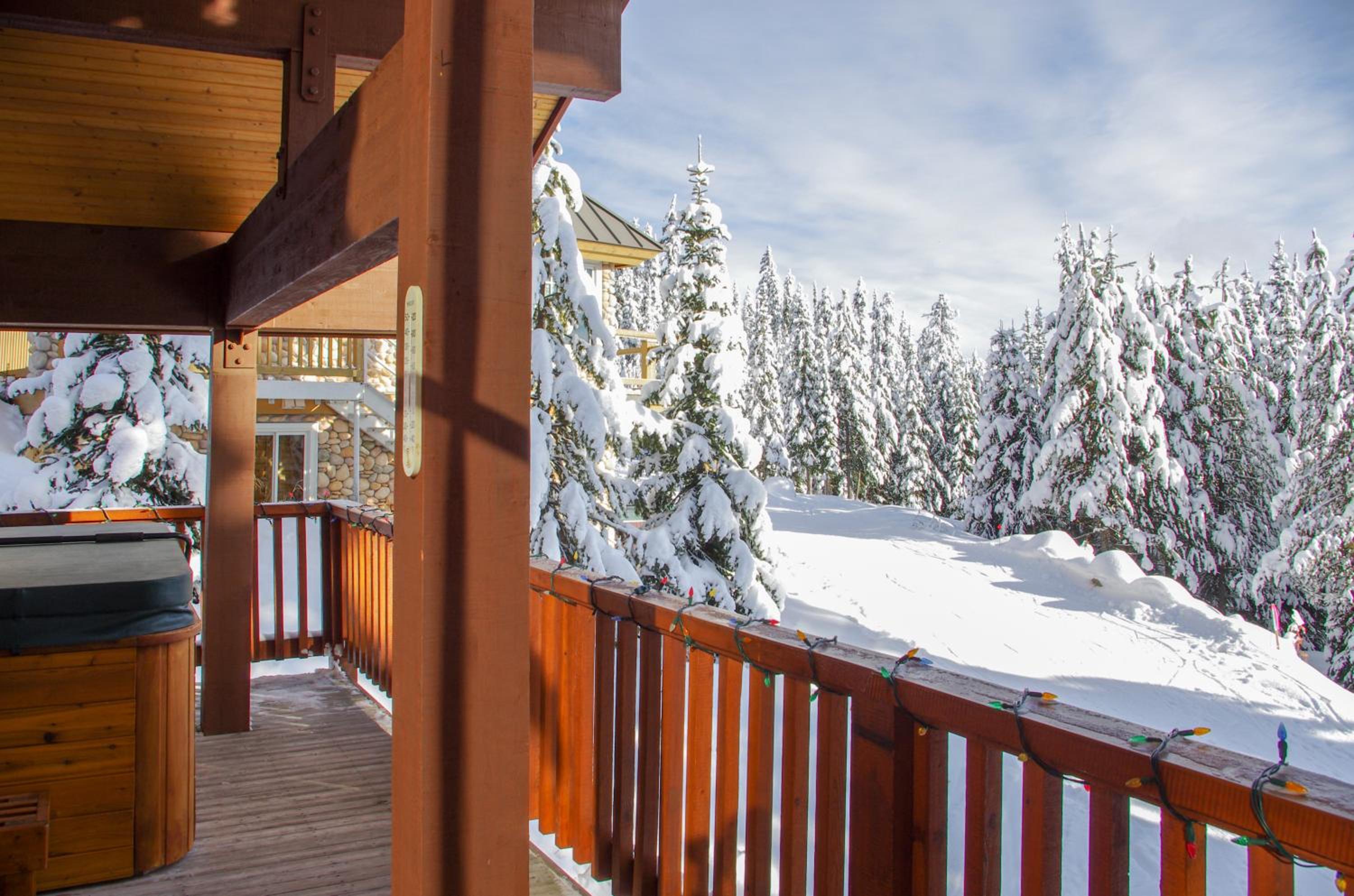 Hotel Crystal View