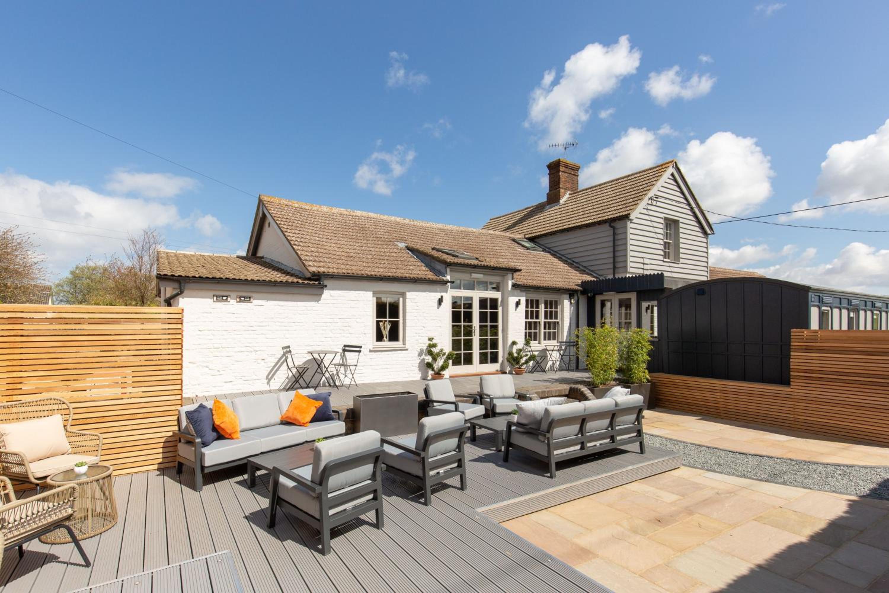 Hotel The Railway Hotel by Barefoot Retreats