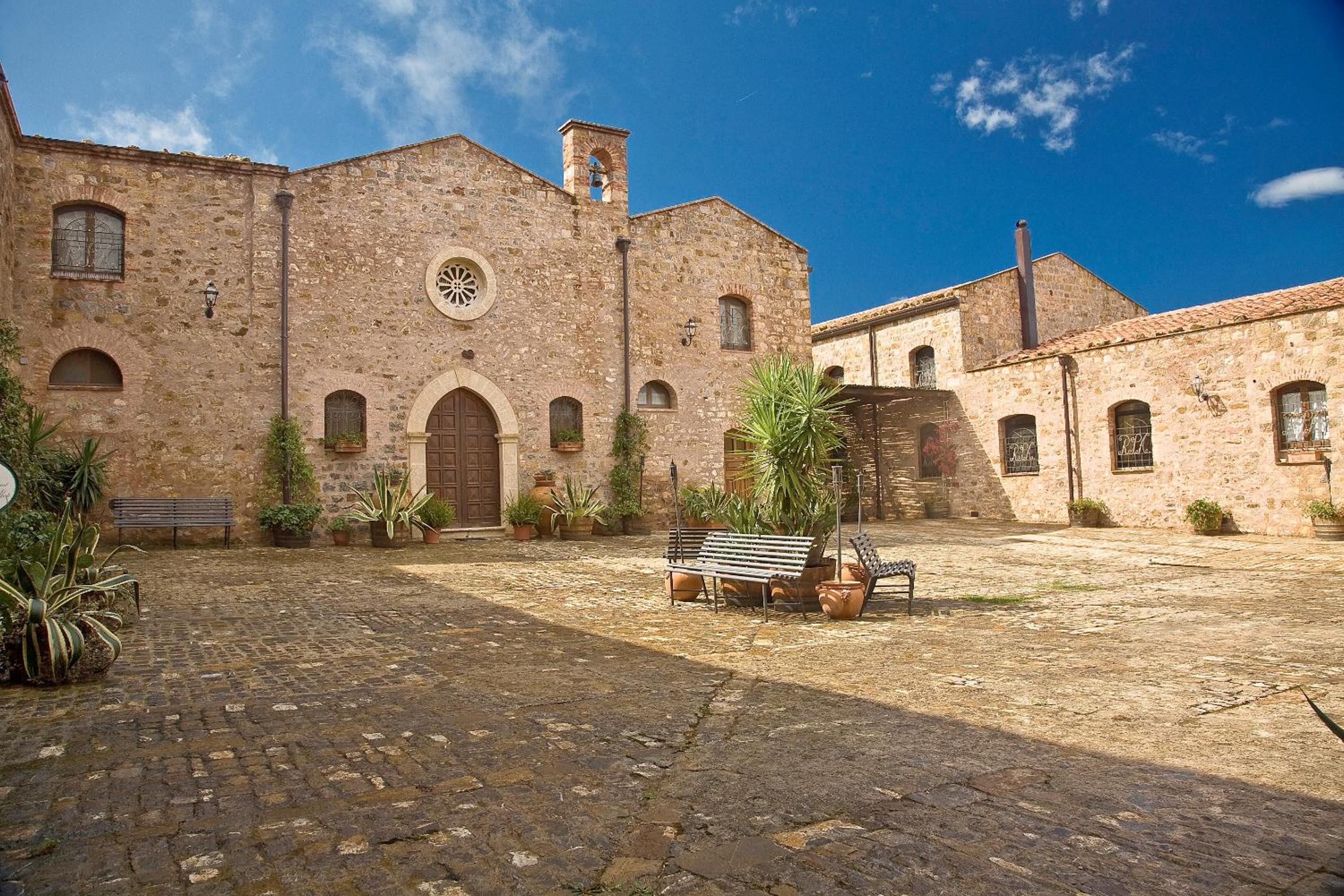Hotel Abbazia Santa Anastasia