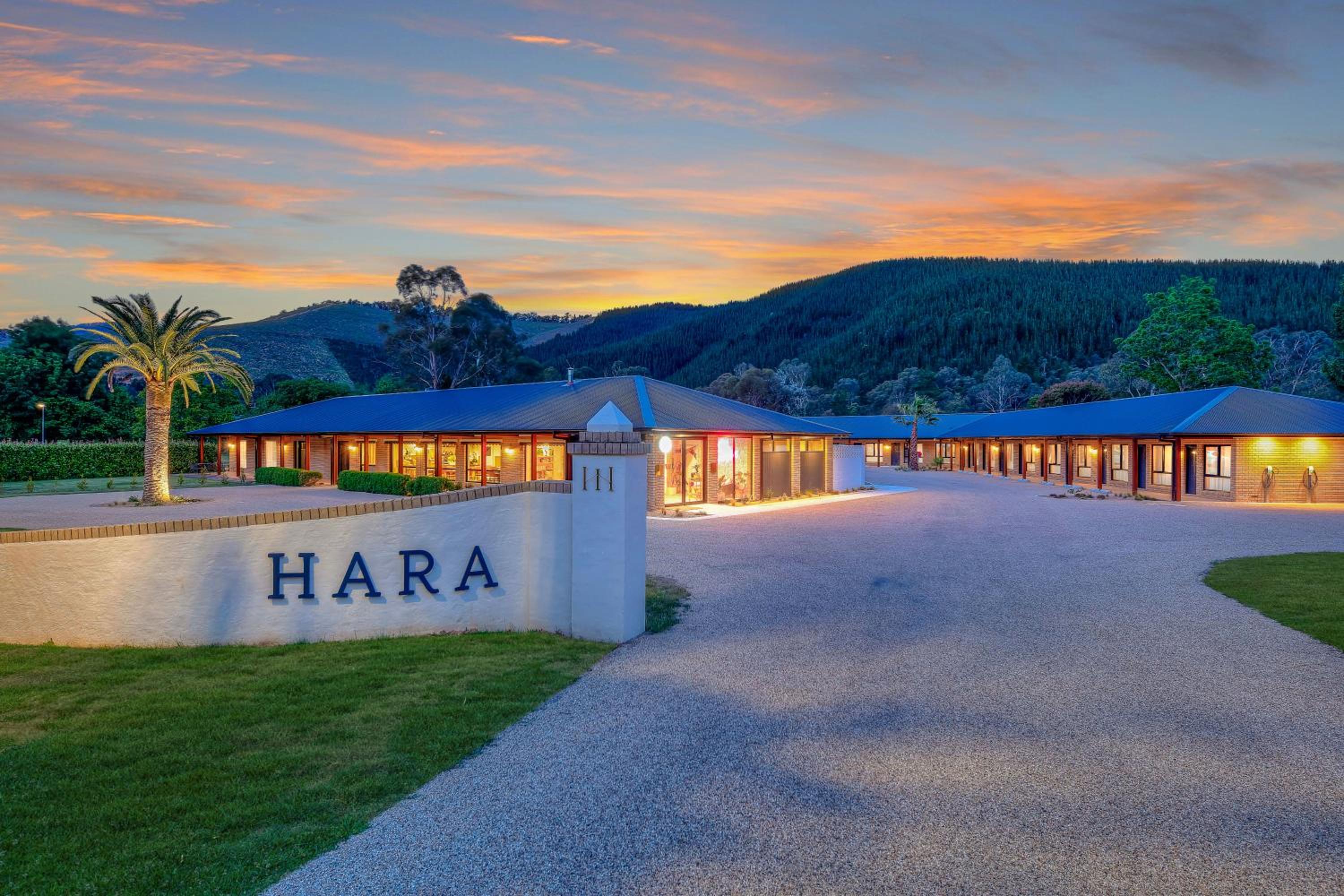 Hotel Hara House