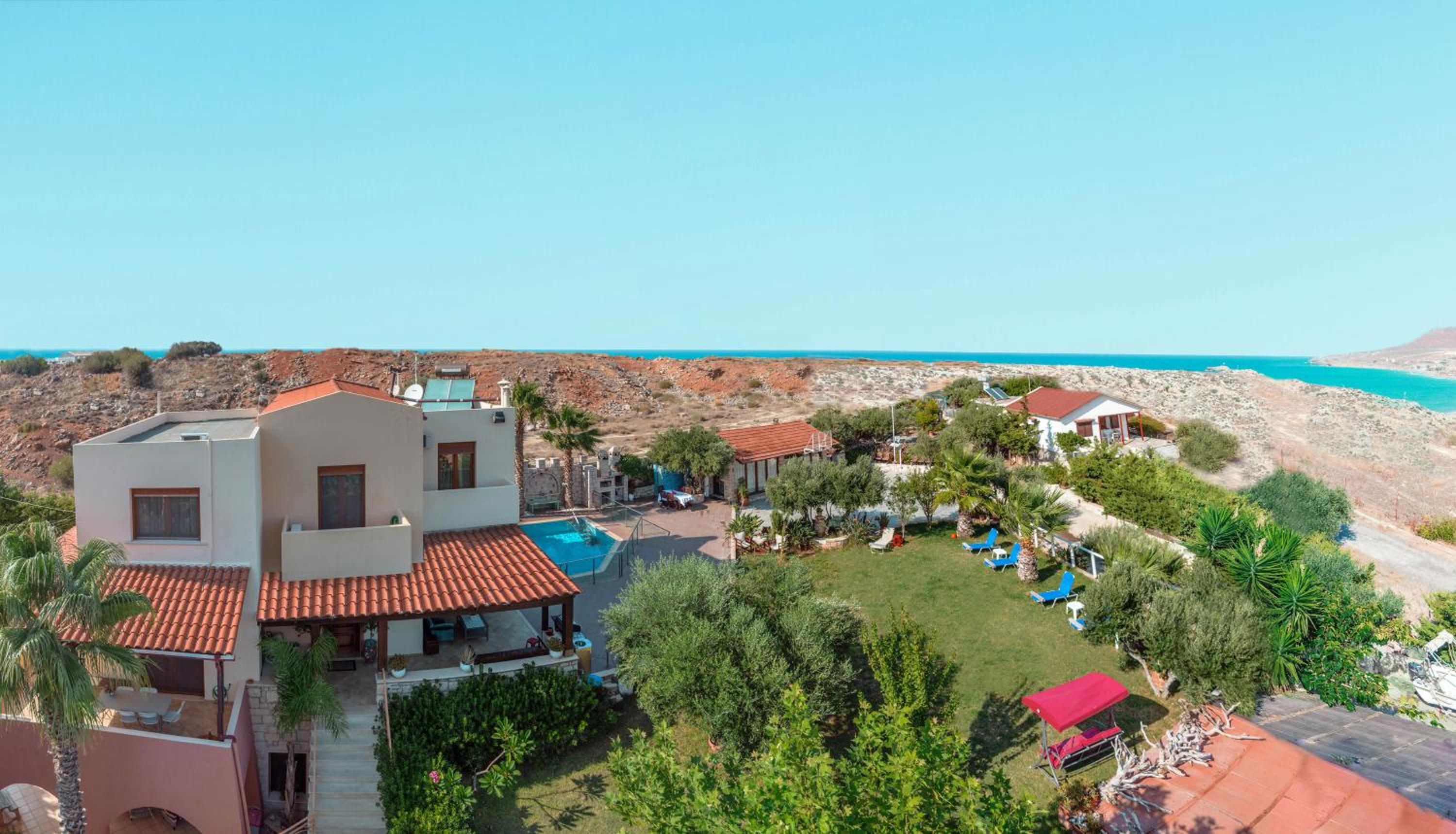 Hotel Luxury Villa Karteros
