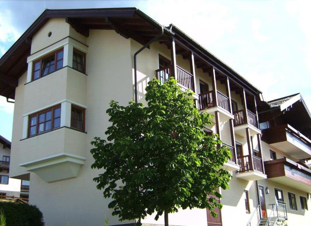 Hotel Apartments Embach