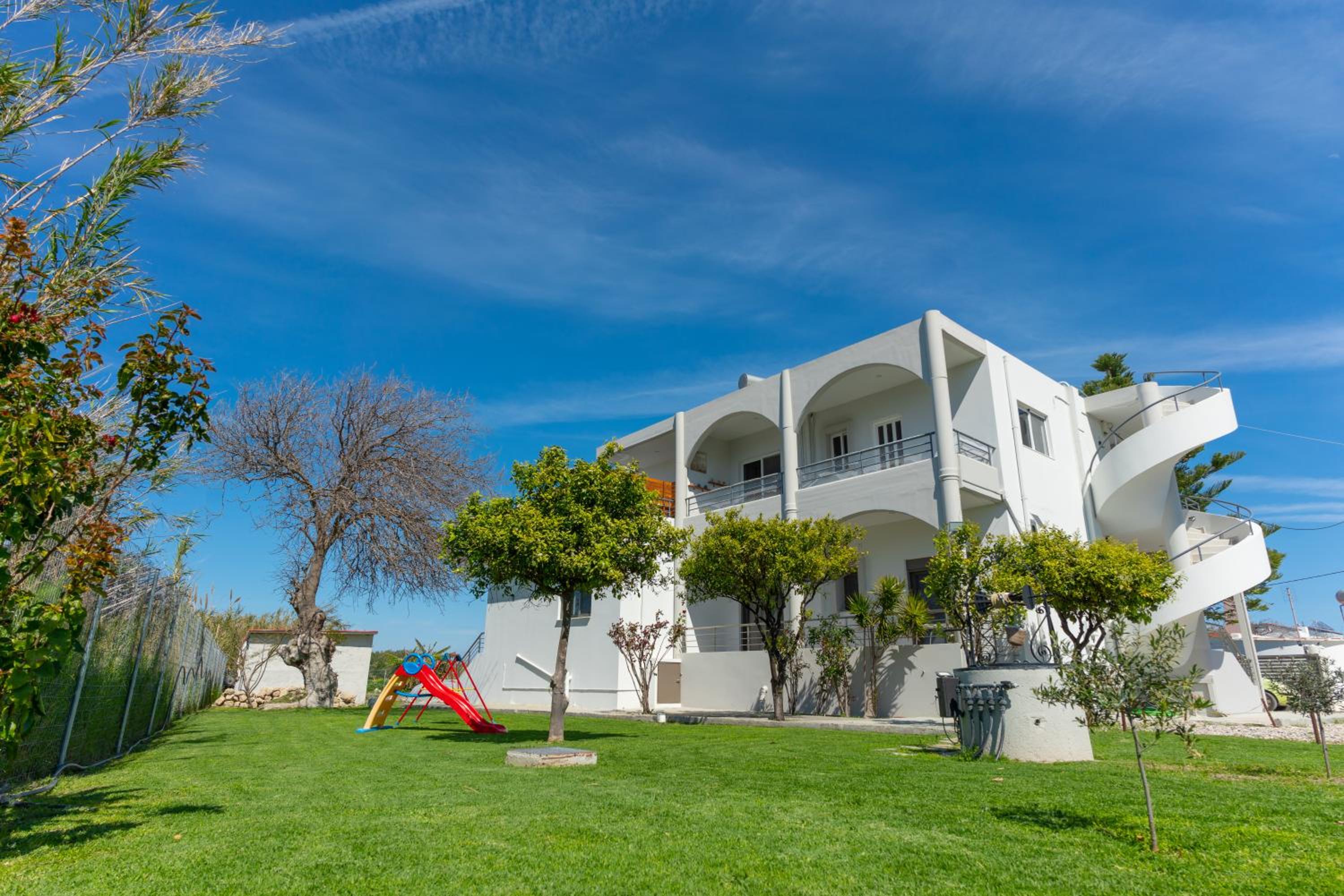 Hotel Marvinas Seaside Apartment