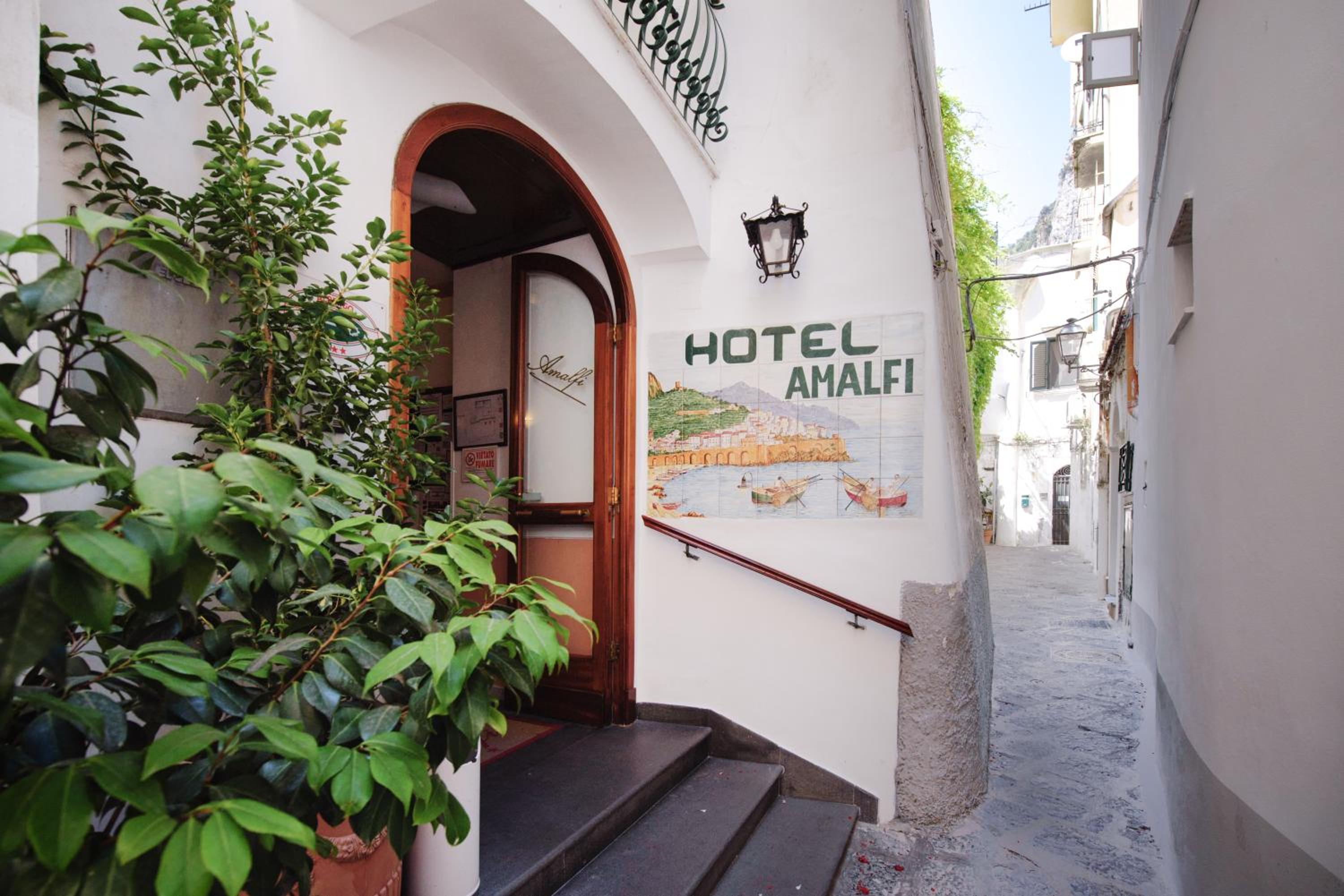 Hotel Amalfi Suite Boutique Hotel