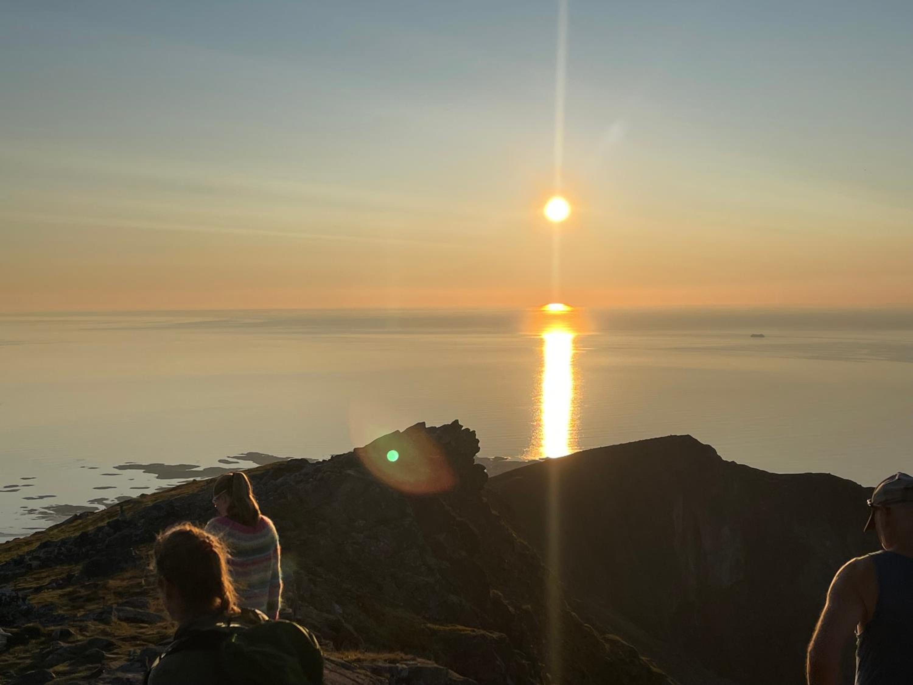 Hotel Flott Hytte Og Naust Med Beliggenhet Ved Vannet!