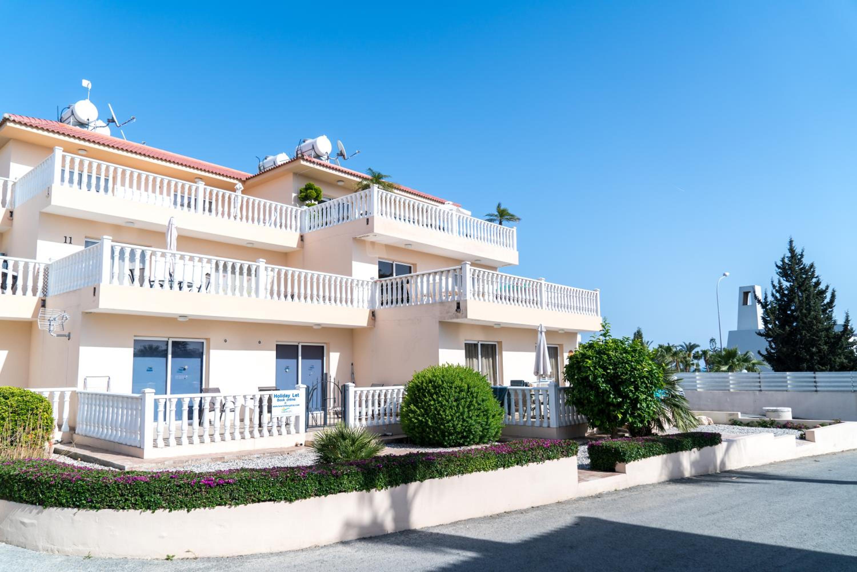 Hotel Paradi Nissi Golden Sands Apartment