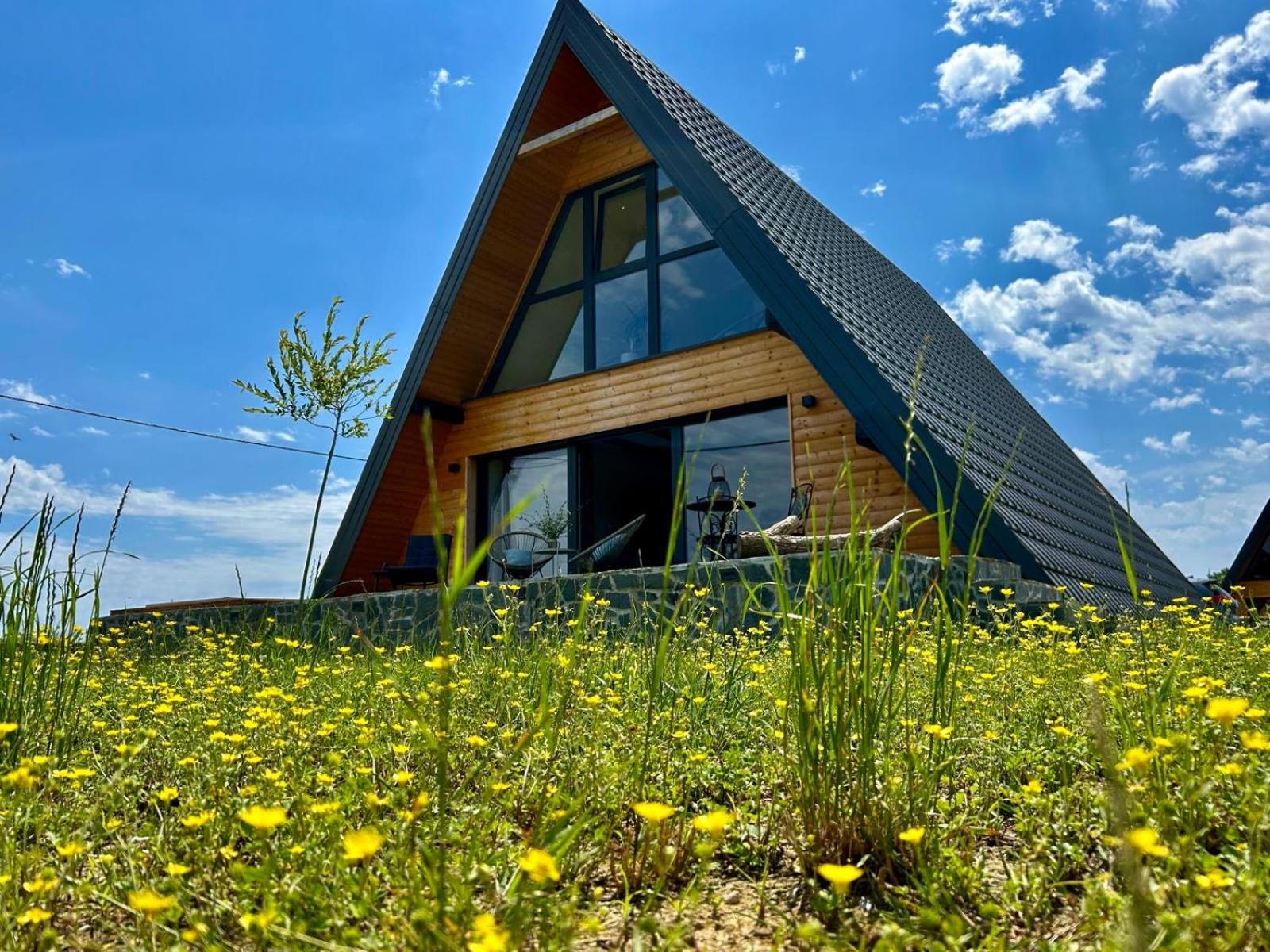 Hotel Green River Retreat House