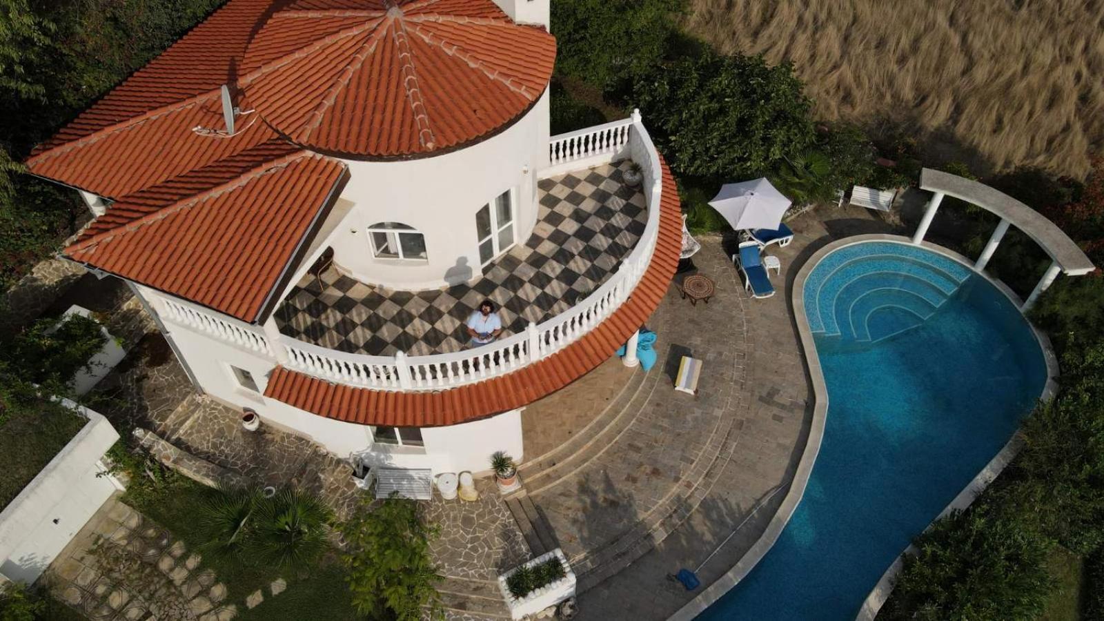 Hotel Villa Sky Music