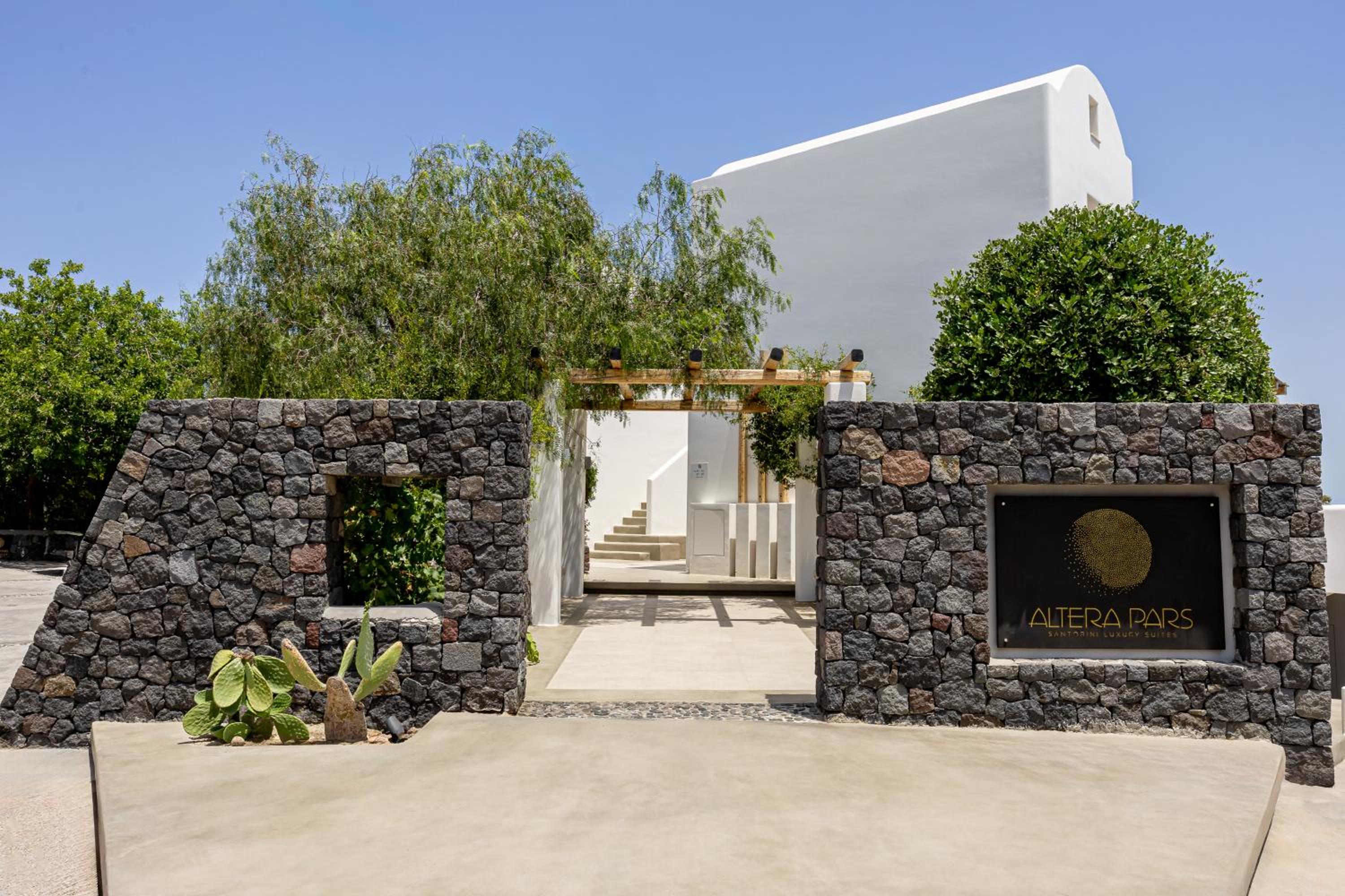 Hotel Altera Pars Suites