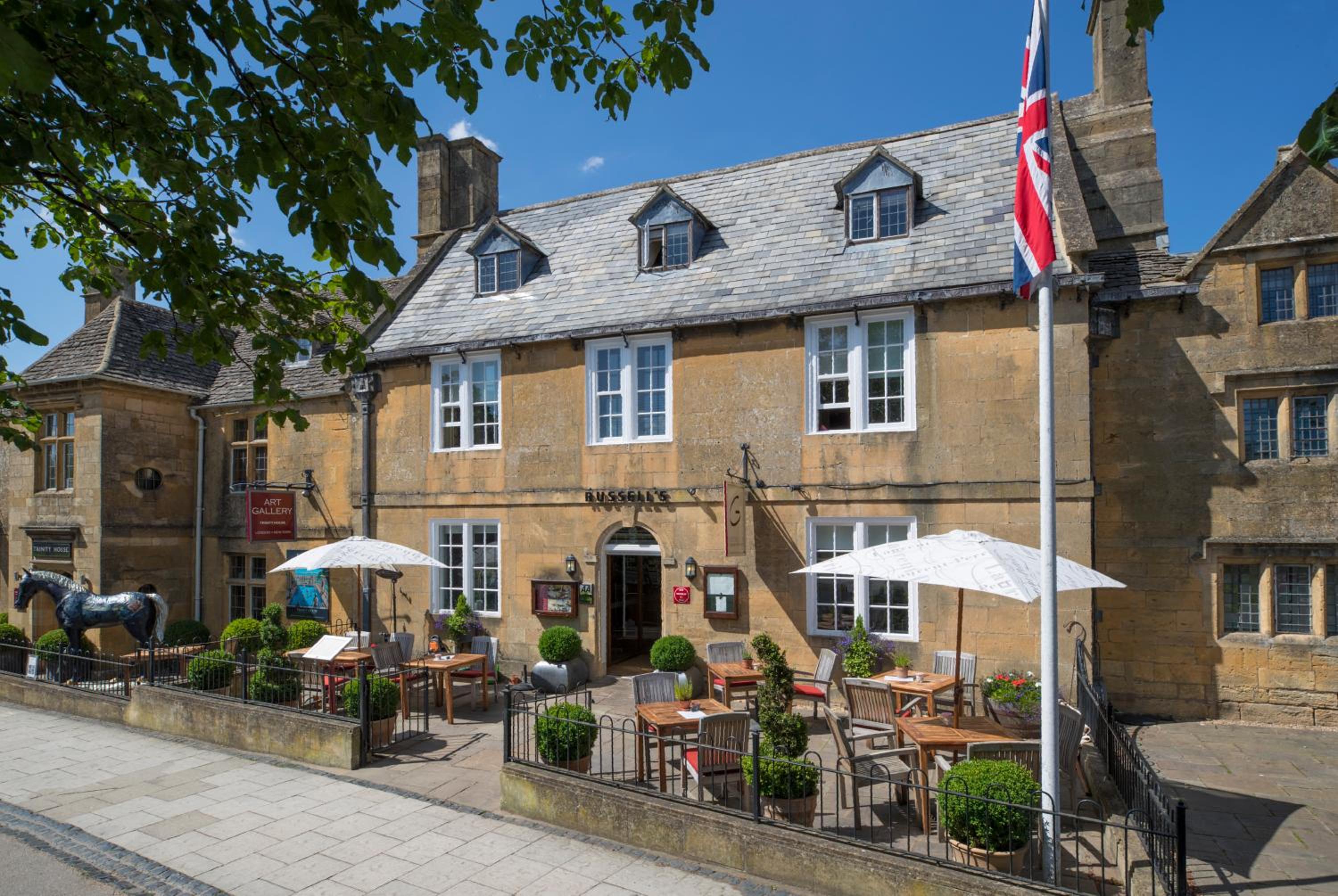 Hotel Russell's
