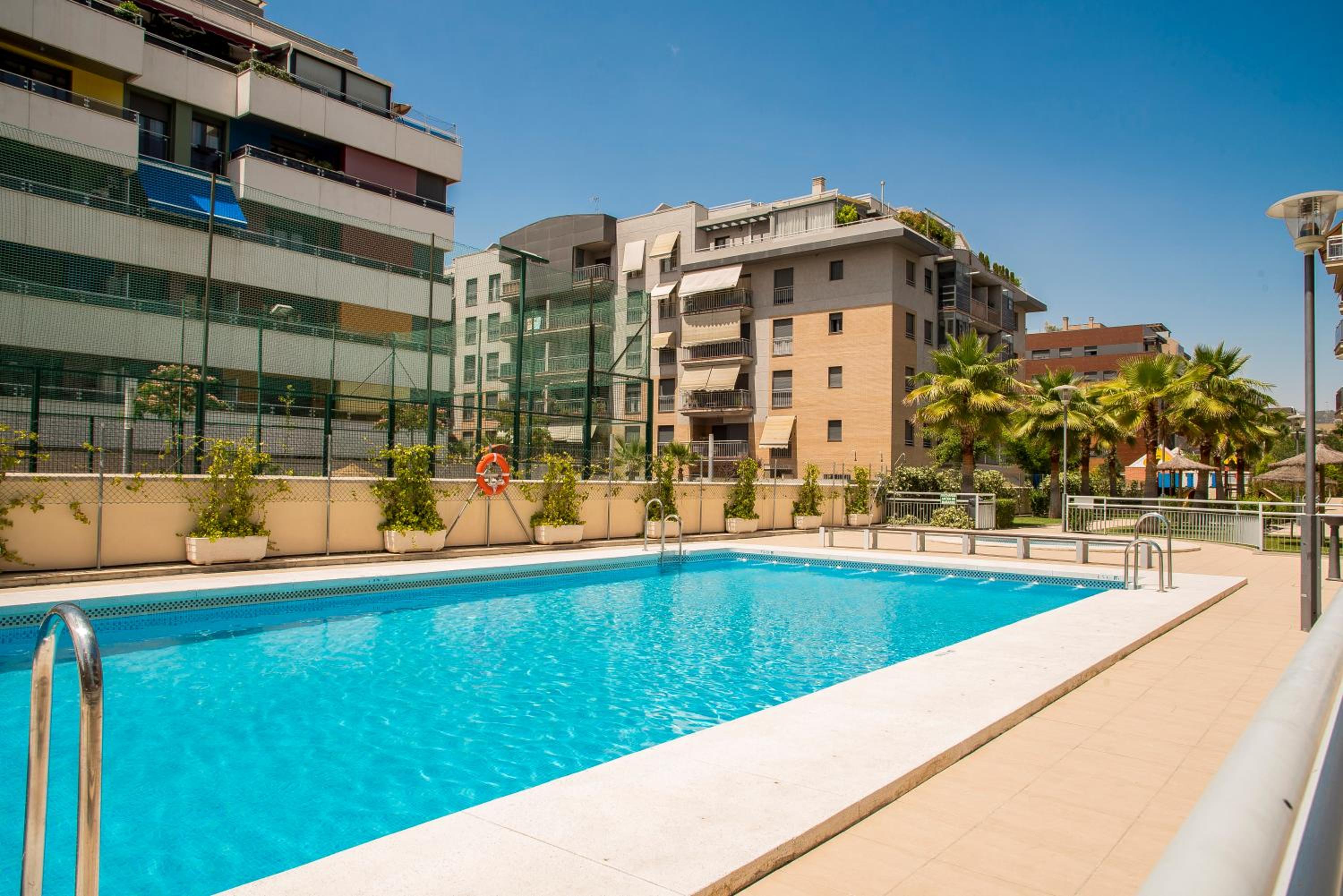 Hotel Enjoygranada Lujo Piscina Y Parking