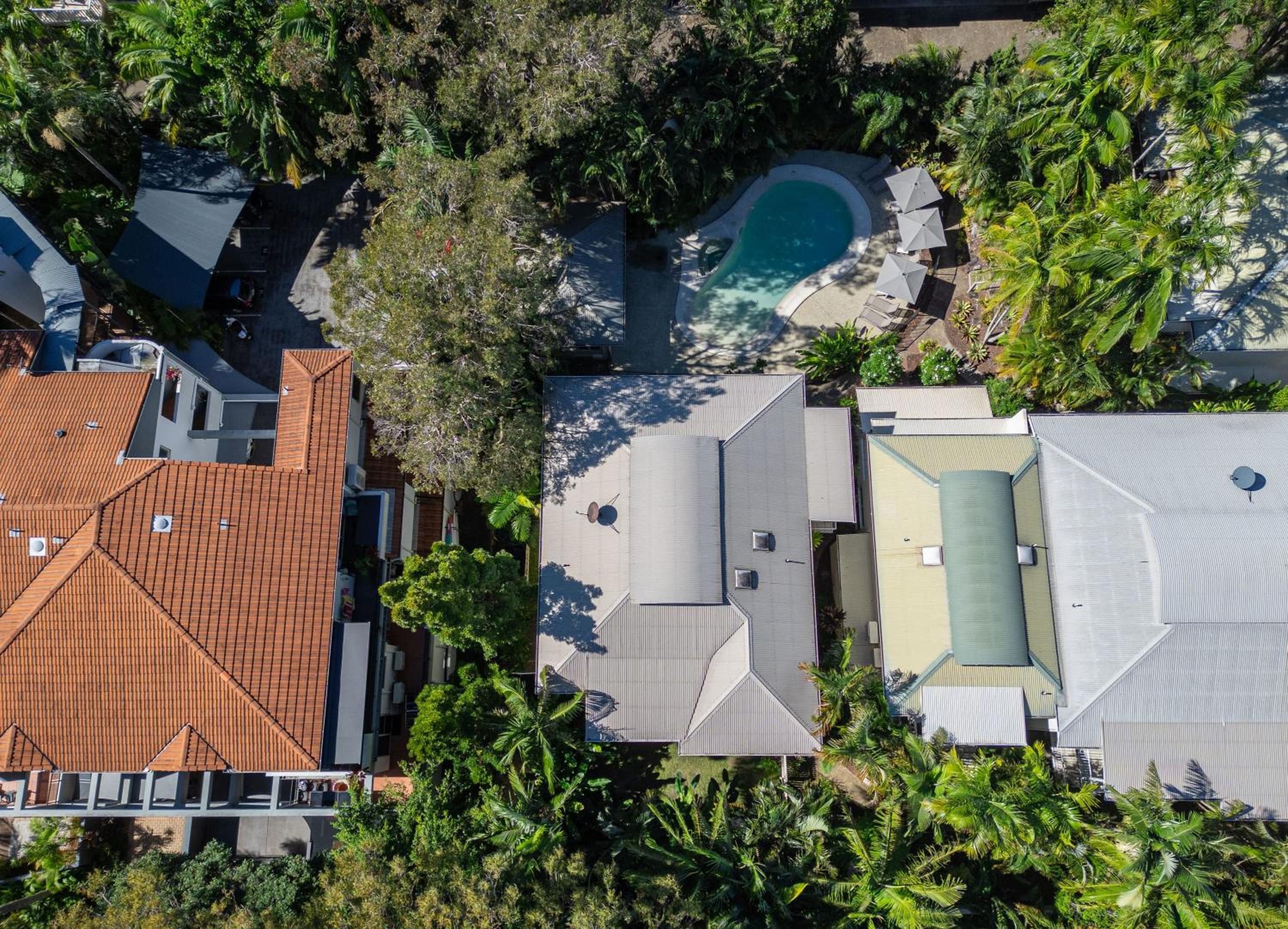 Hotel Noosaville Resort Living On Noosa River Gympie Terrace