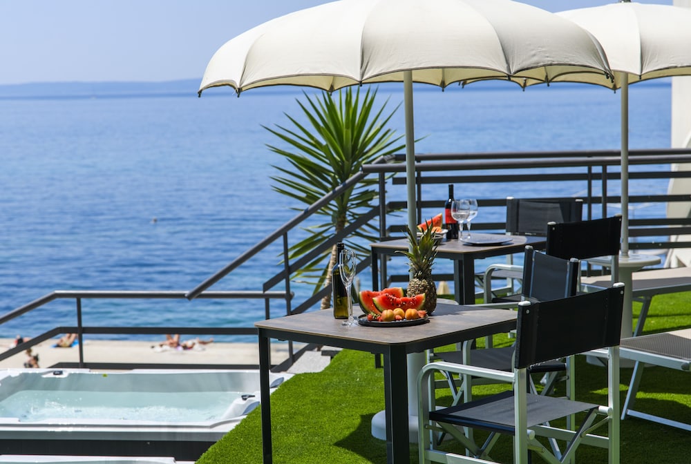 Hotel Via Mare Luxury Rooms