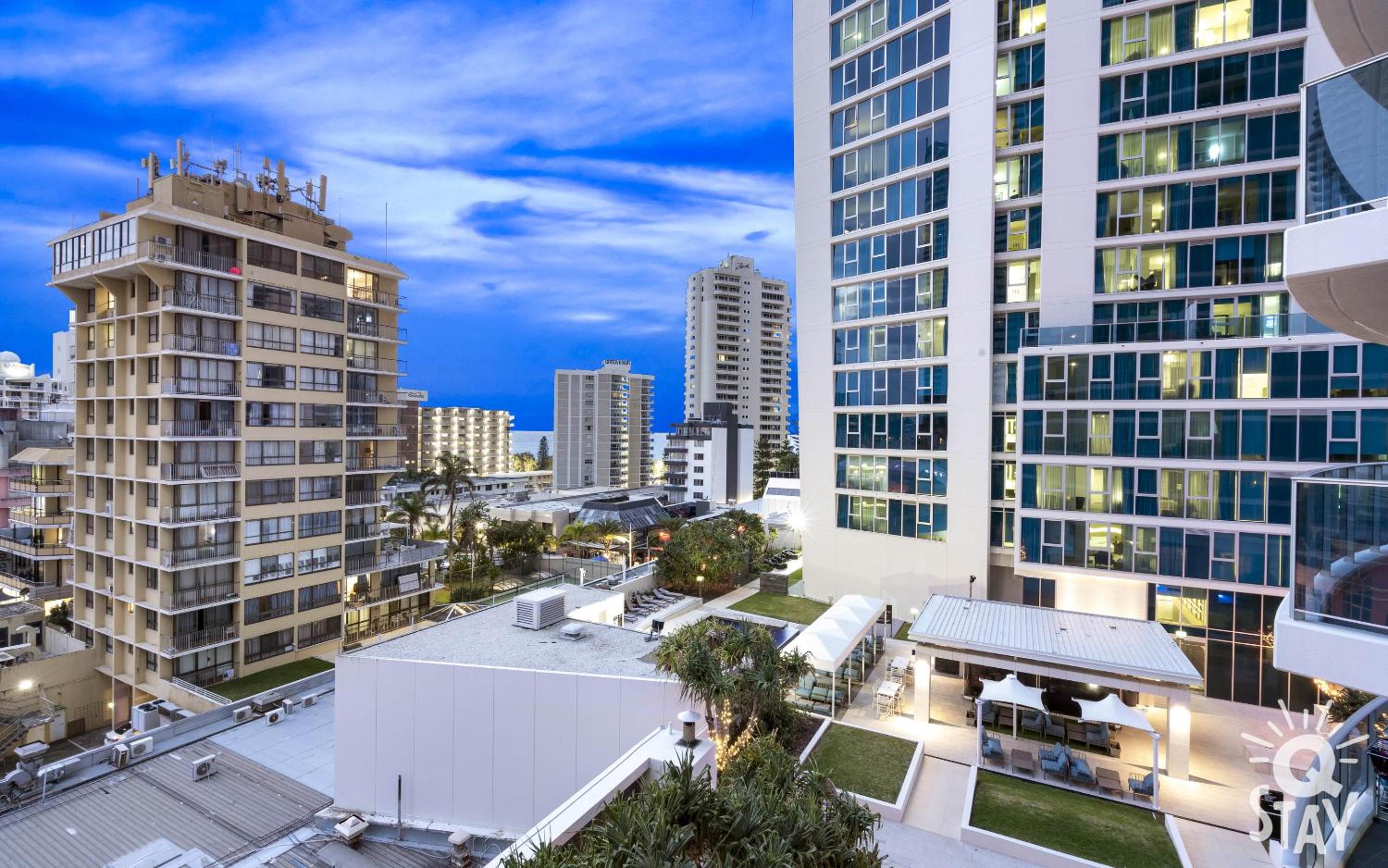 Hotel Limited 7 Night Deal 2 Bedroom City View H'Residence - Qstay