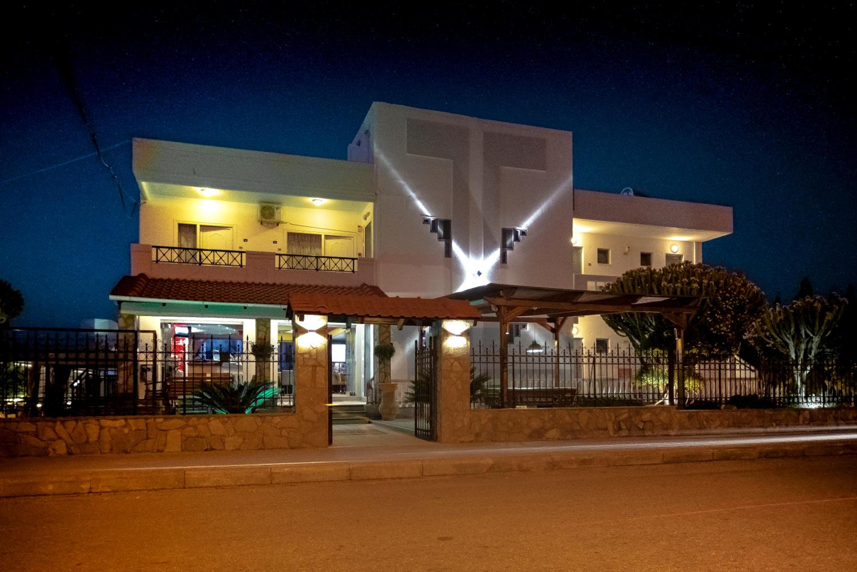 Hotel Bright Star