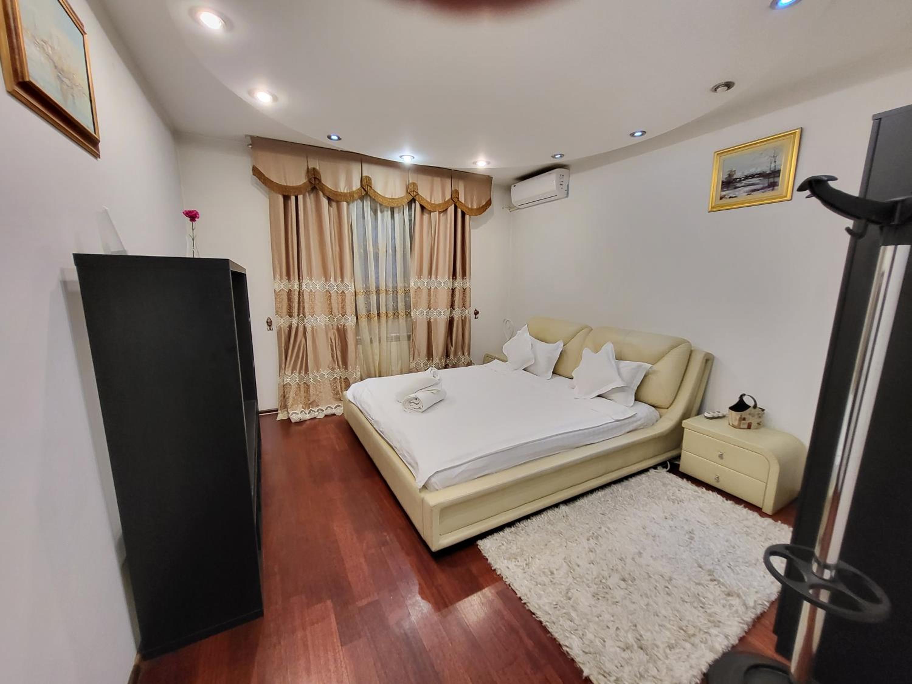 Hotel Apartament Mega Mall Monza Arena Nationala