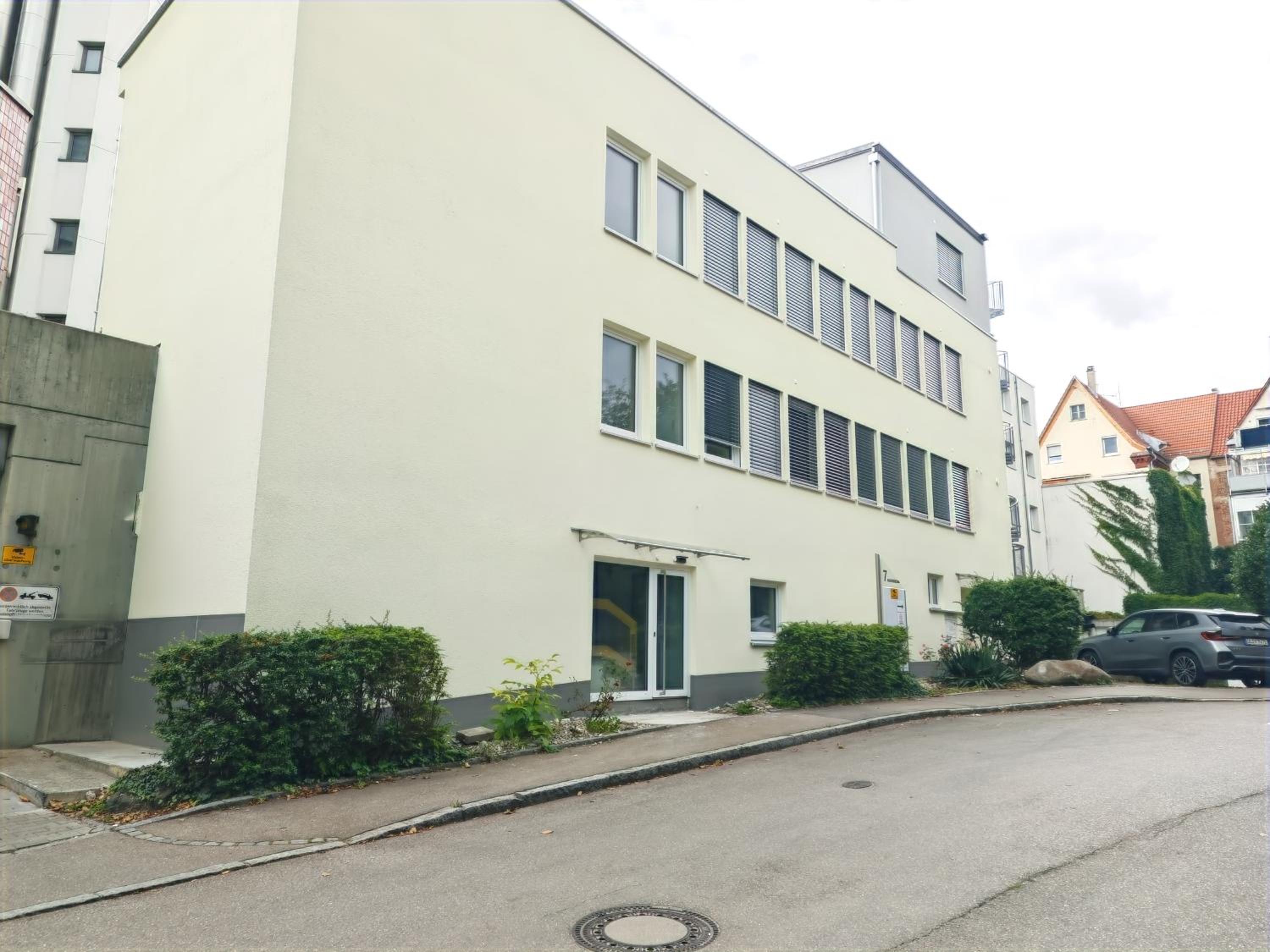 Hotel The Big Munster Fur Bis Zu 13, Whirlpool, Sauna, Zentral, Tischfussball, Balkon, Gasgrill