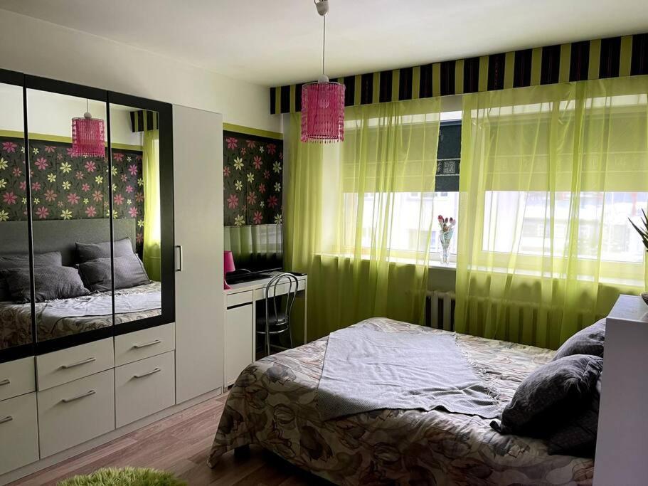 Hotel Kena Korter Kesklinnas Ja Ranna Lahedal!