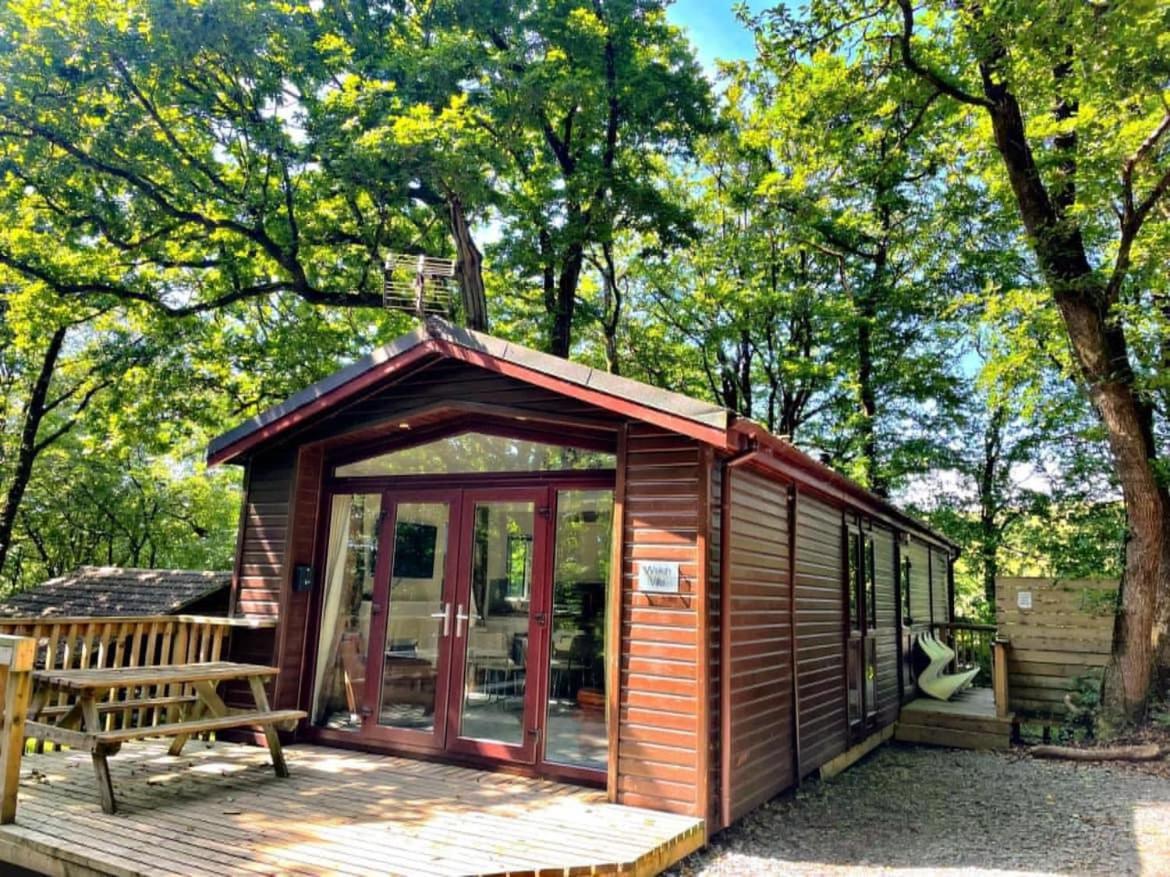 Hotel Welsh Villa-hot Tub-tenby-carmarthen-forestsetting