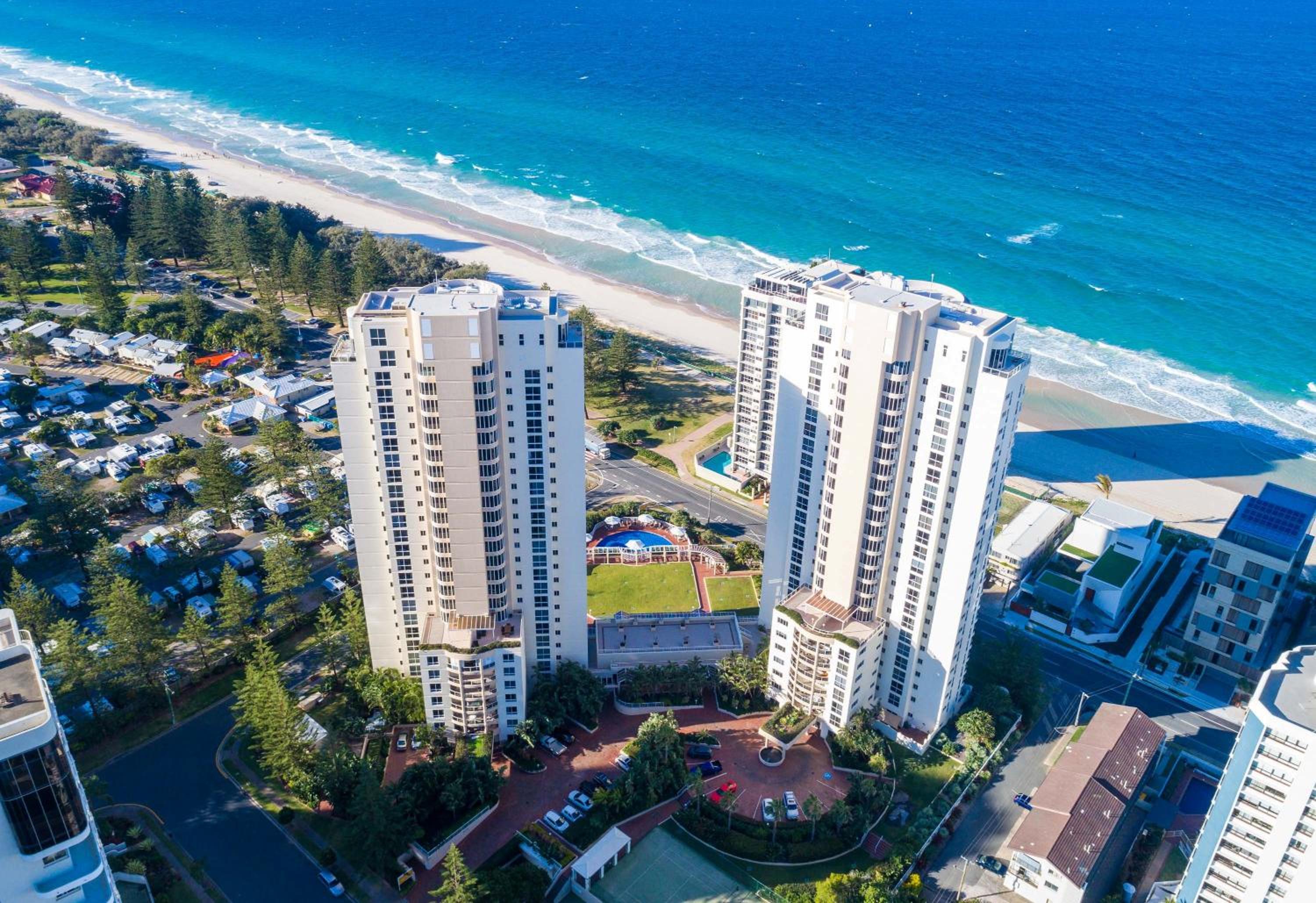 Hotel Xanadu Main Beach Resort