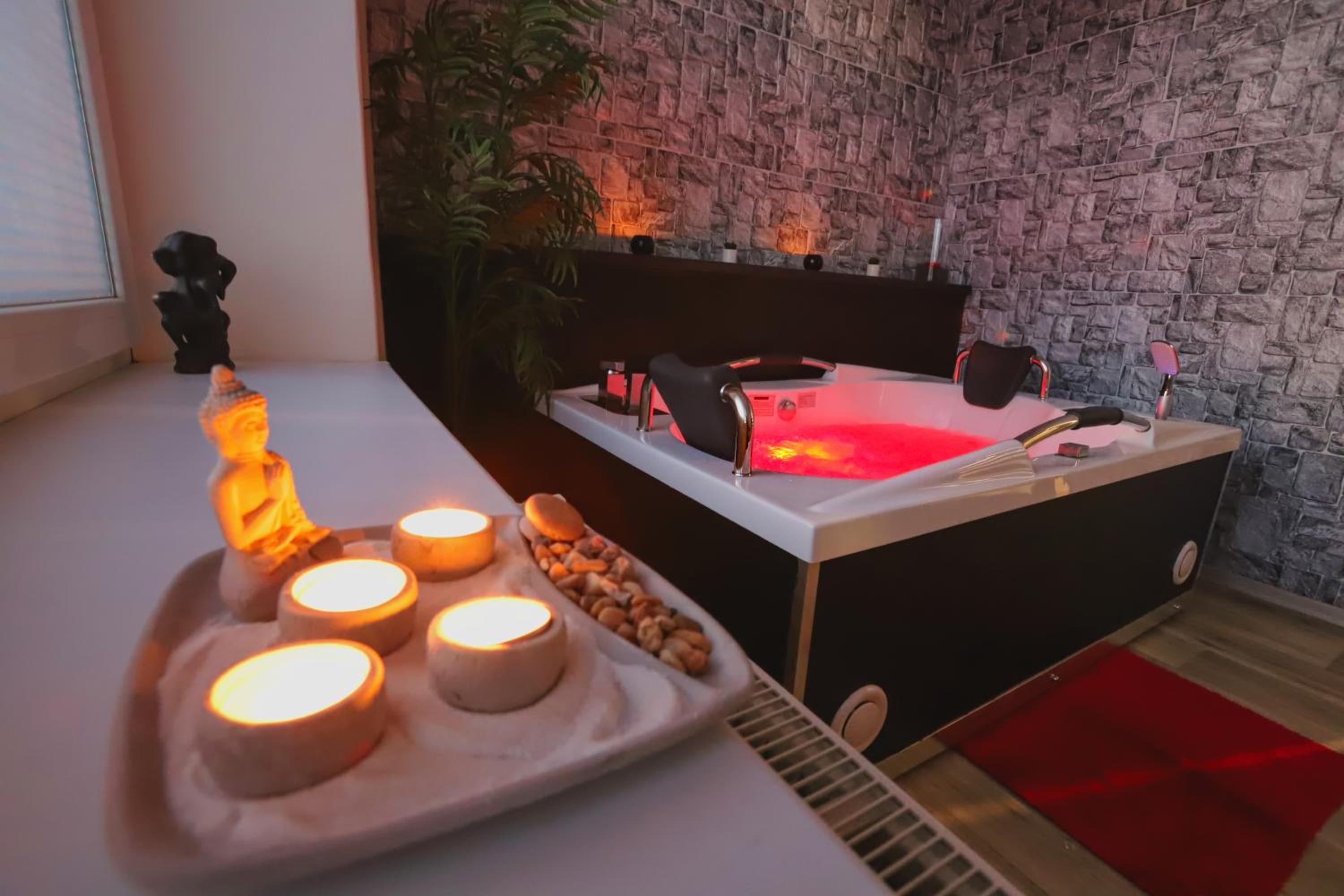 Hotel Wellnes Apartman Leqwell