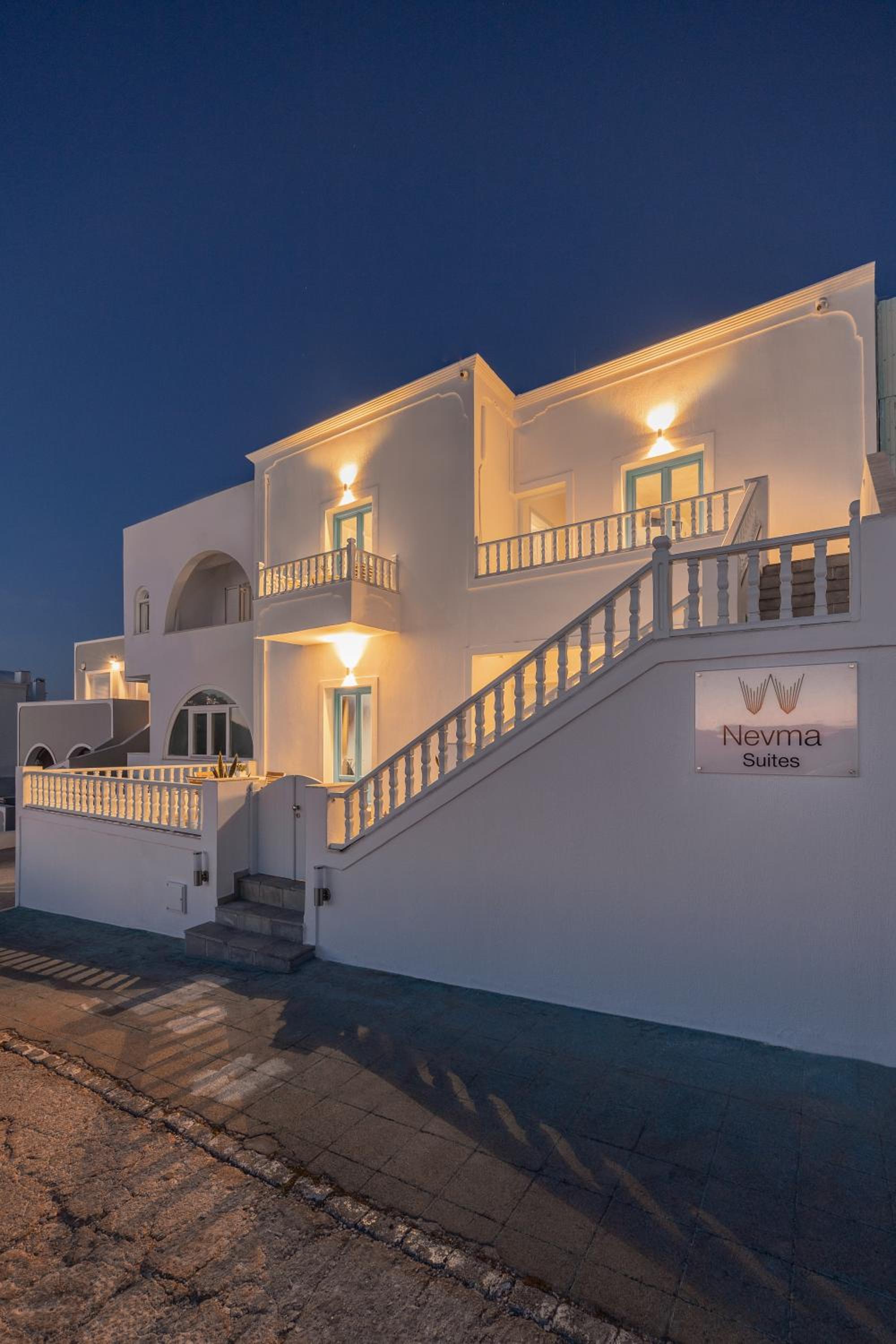 Hotel Nevma Suites