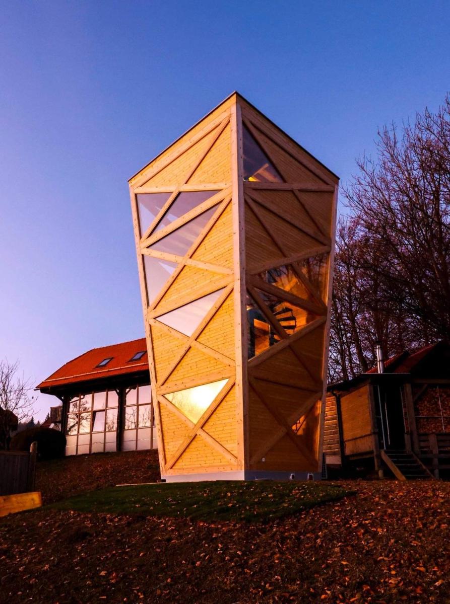 Hotel Hunting Tower Na Skaluc