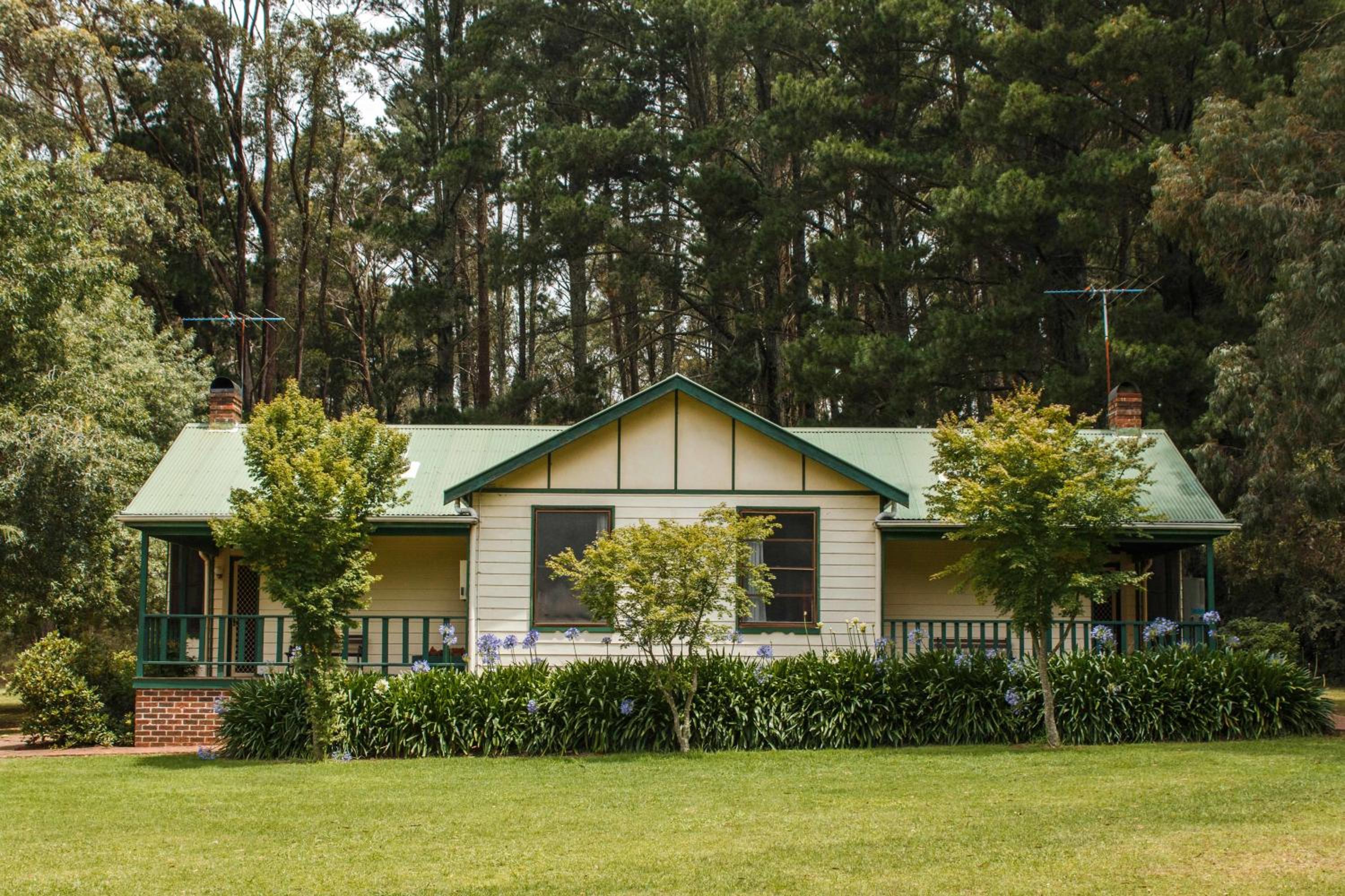 Hotel Federation Gardens & Possums Hideaway
