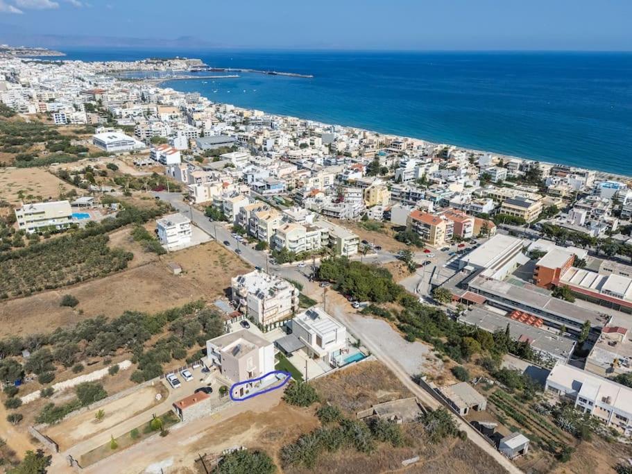 Hotel Paris Seaview Apartment With Outdoor Jacuzzi