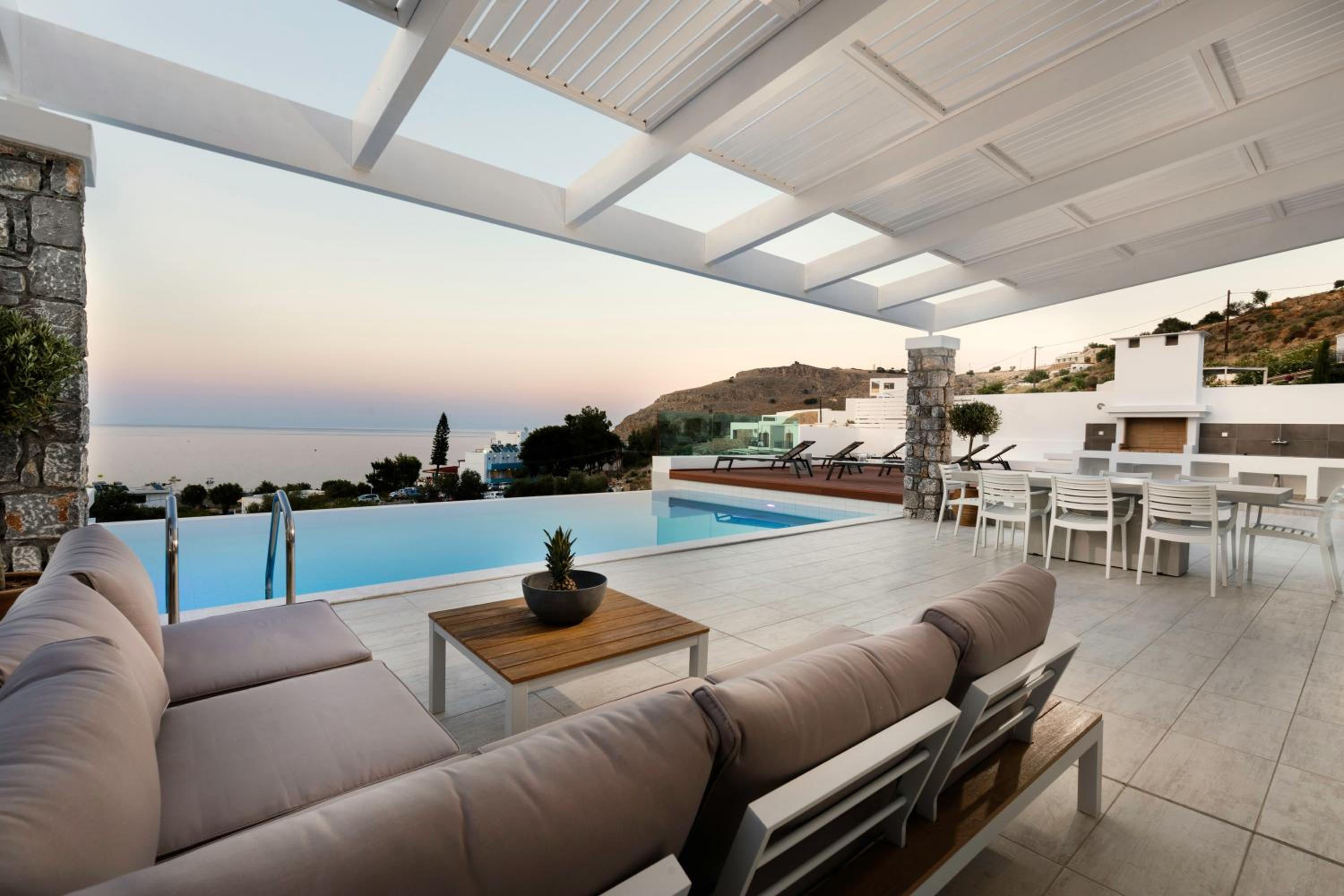 Hotel Villa Estella With Pool & Jacuzzi In Lindos