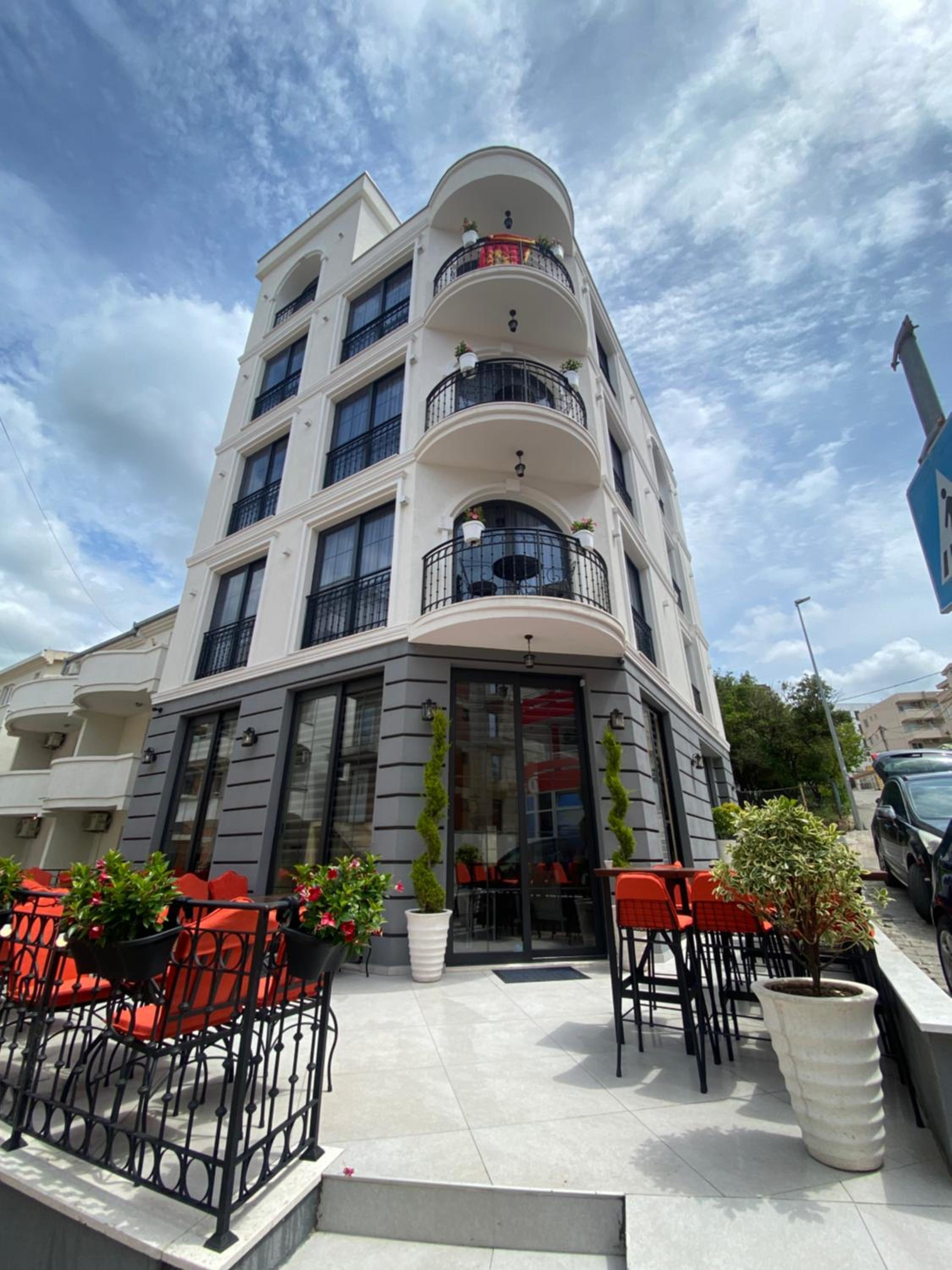 Hotel Baba's Hotel & Spa