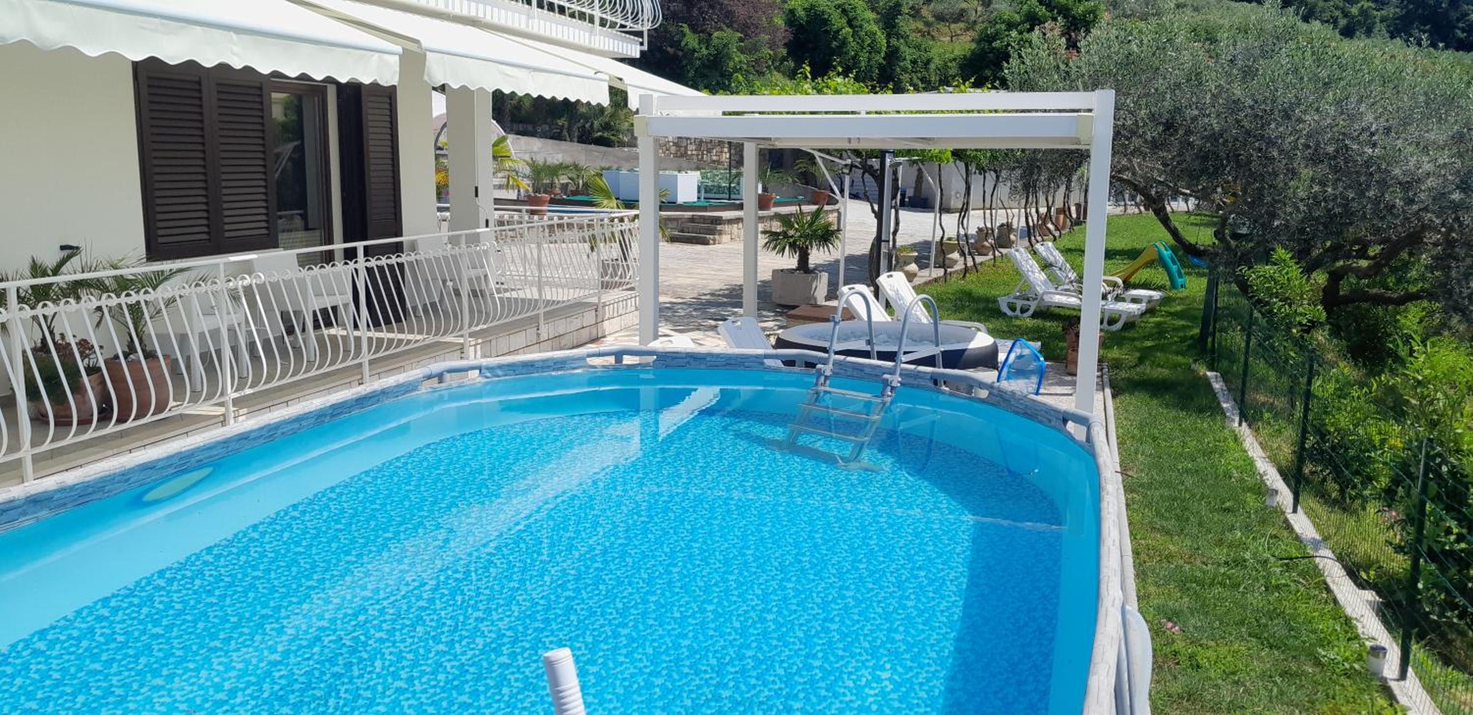 Hotel Apartments Milok