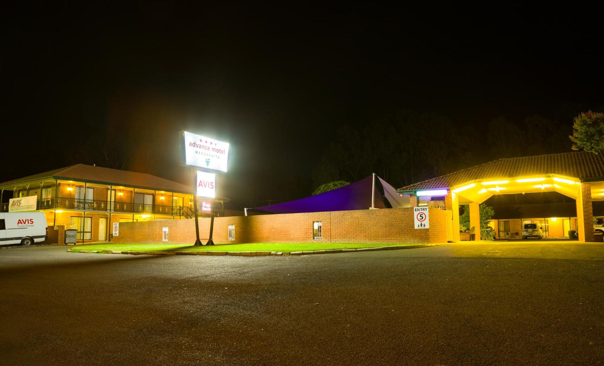 Hotel Advance Motel