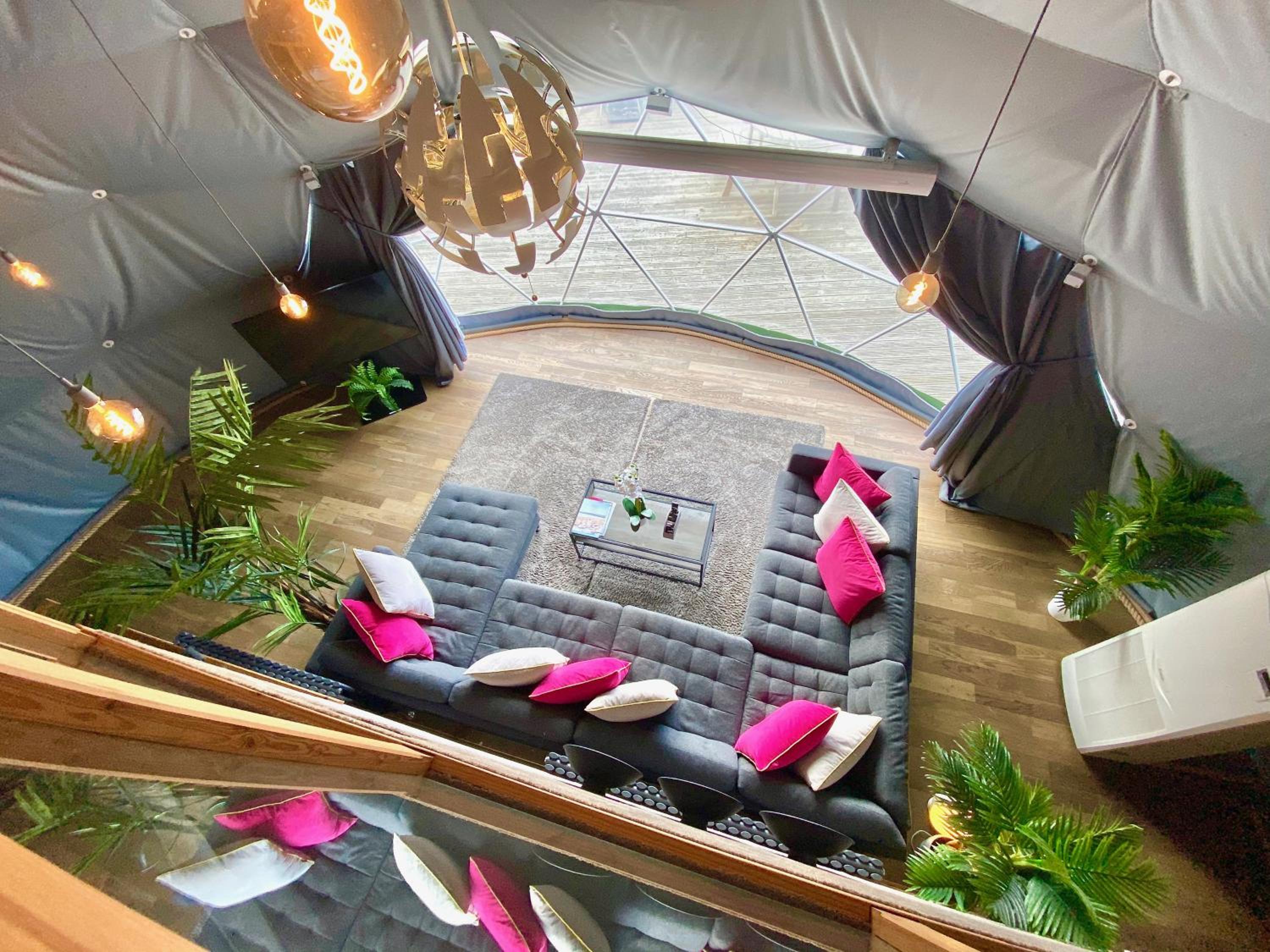 Hotel Sunridge Geodome With Private Hot Tub