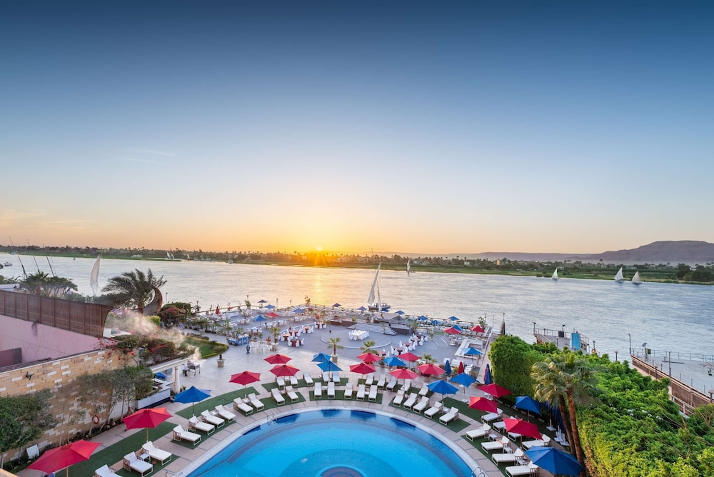 Hotel Sonesta St. George Hotel - Convention Center