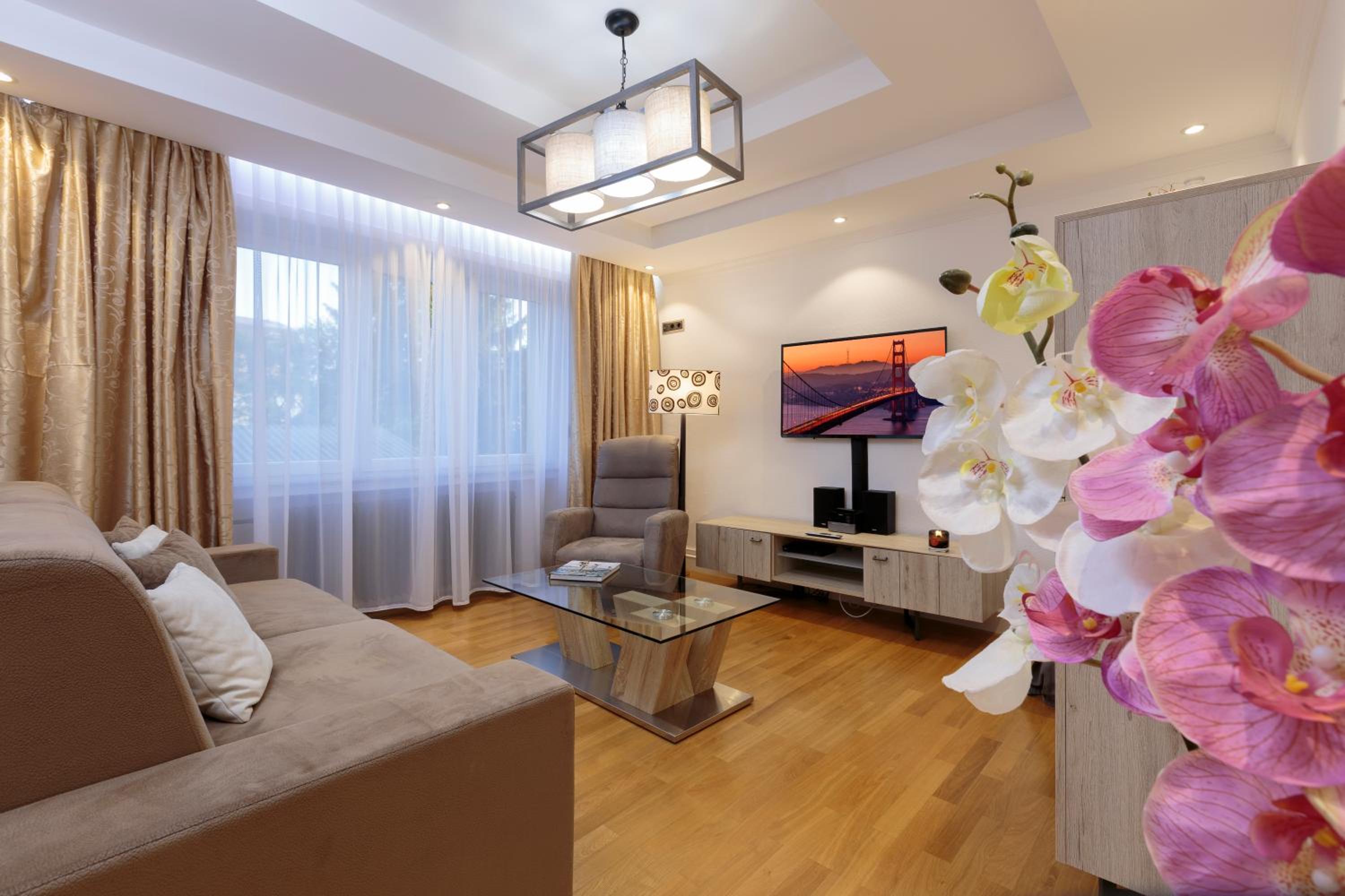 Hotel The Queen Luxury Apartments - Villa Giada